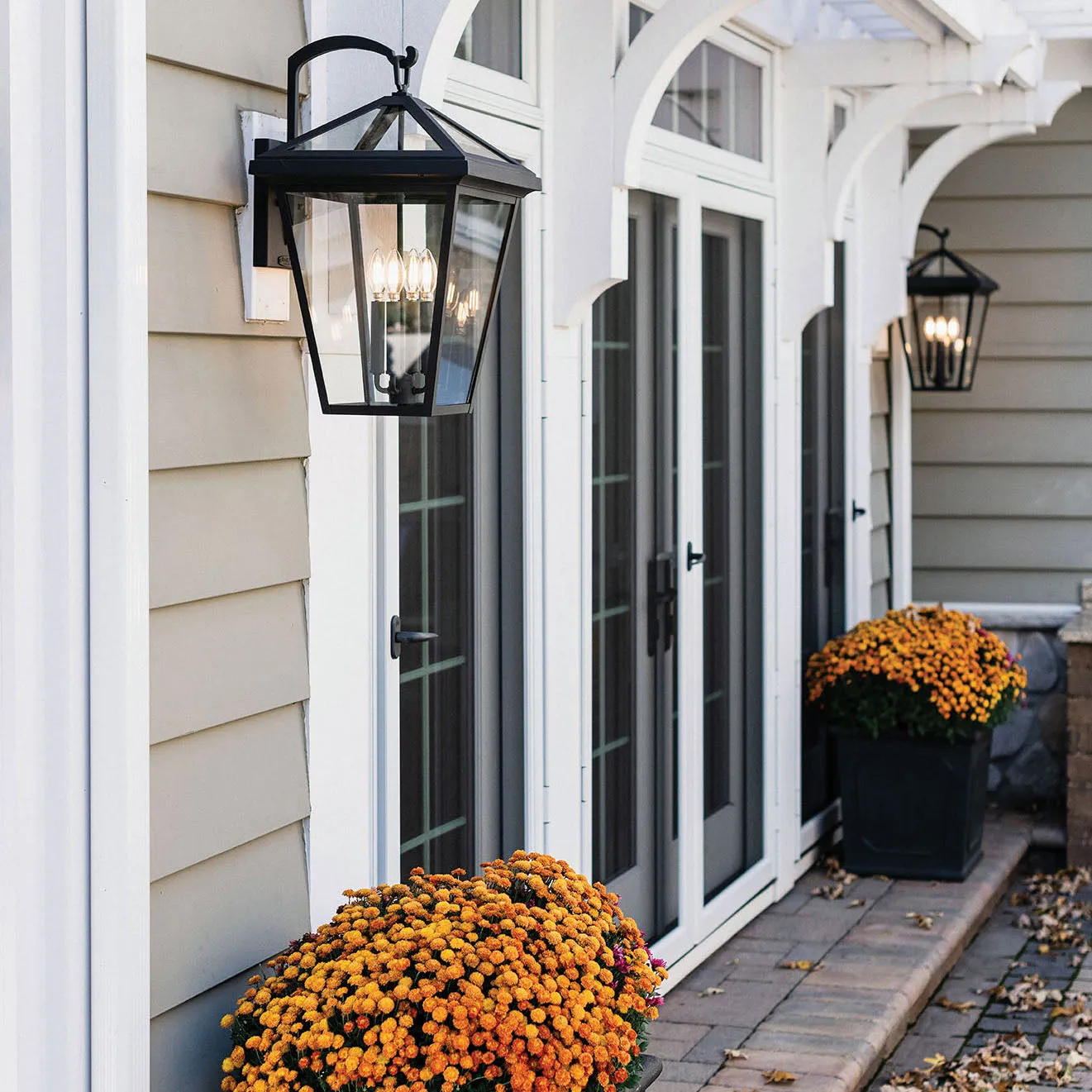 Alford Place Outdoor Wall Mount
