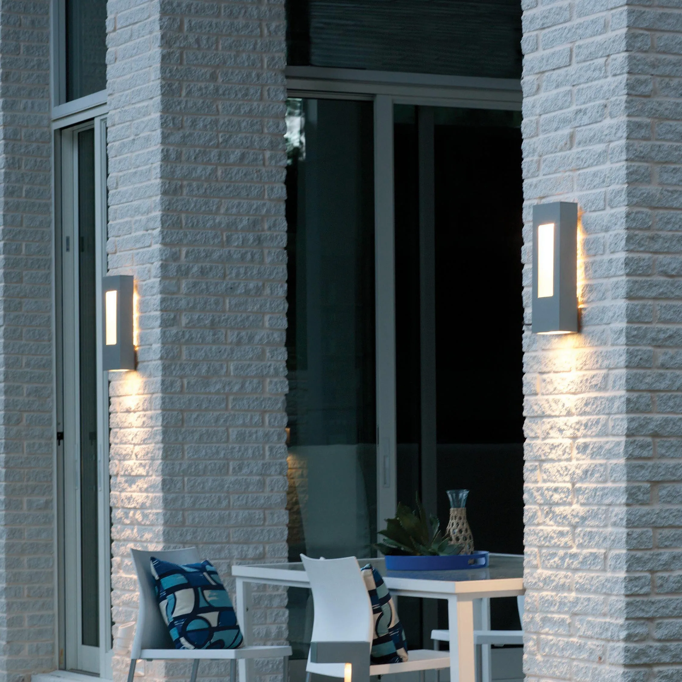 Atlantis Outdoor Wall Sconce