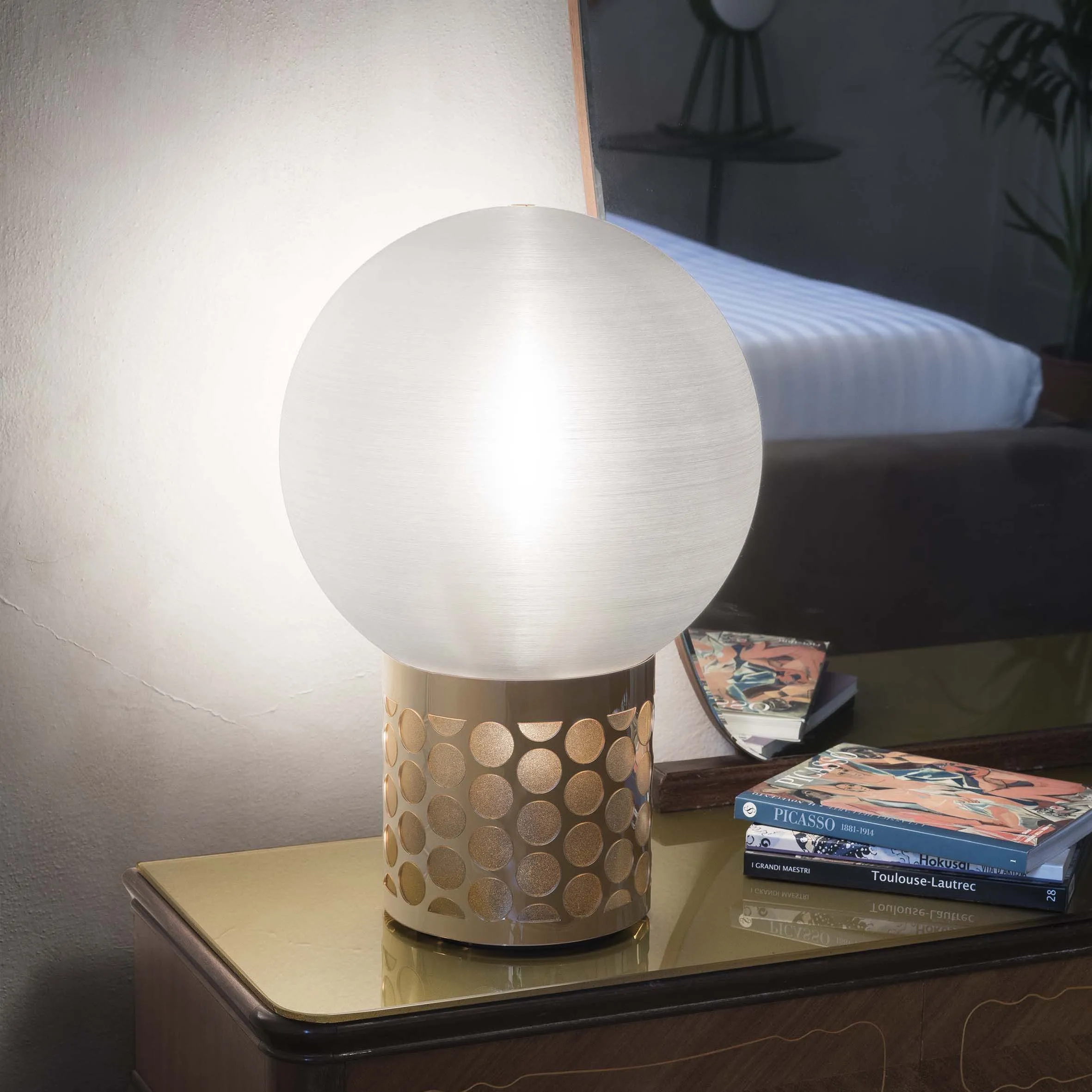 Atmosfera Table Lamp