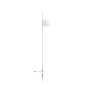 Atmosphere Spike Outdoor Floor Lamp