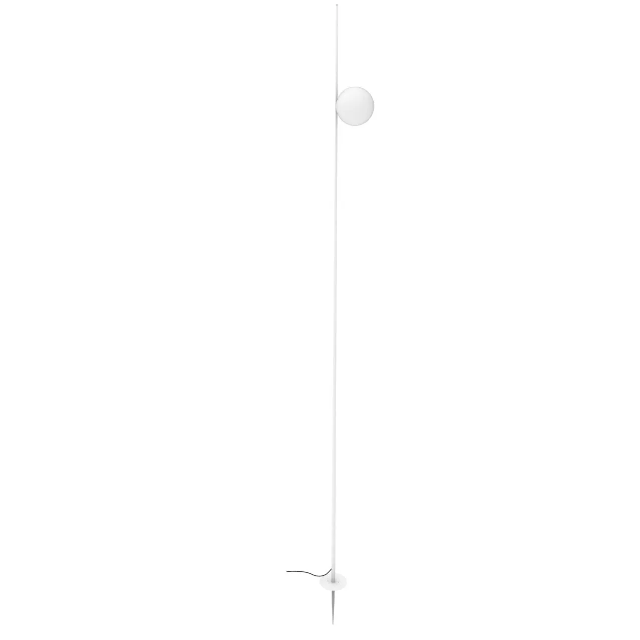 Atmosphere Spike Outdoor Floor Lamp