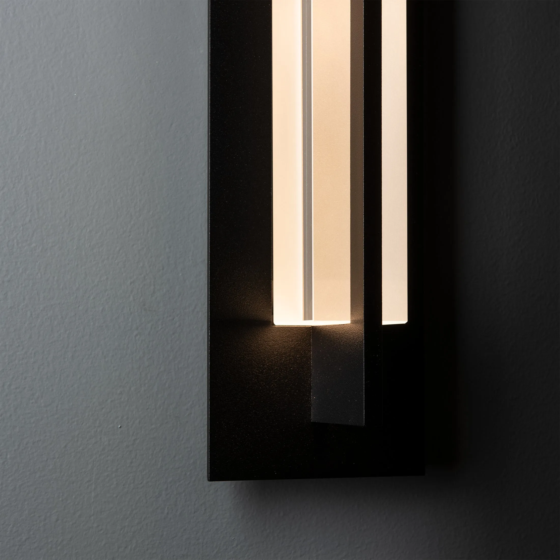 Axis Outdoor Sconce