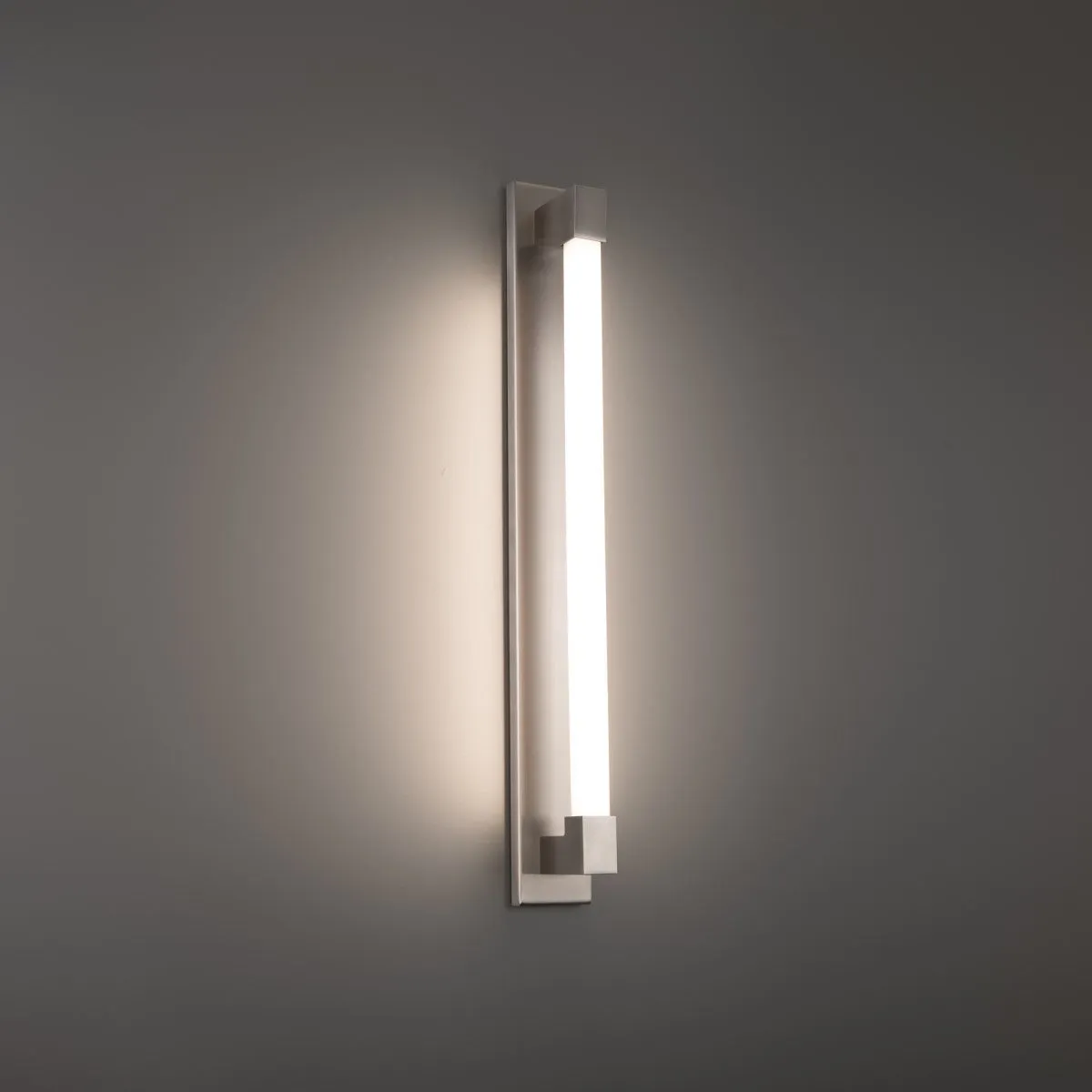 Barre LED Bathroom Vanity / Wall Light