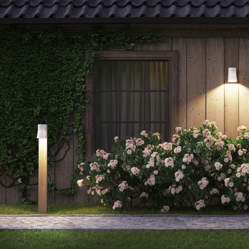 Beacon Outdoor LED Pathway Light