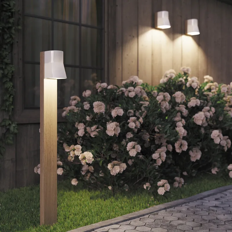 Beacon Outdoor LED Pathway Light