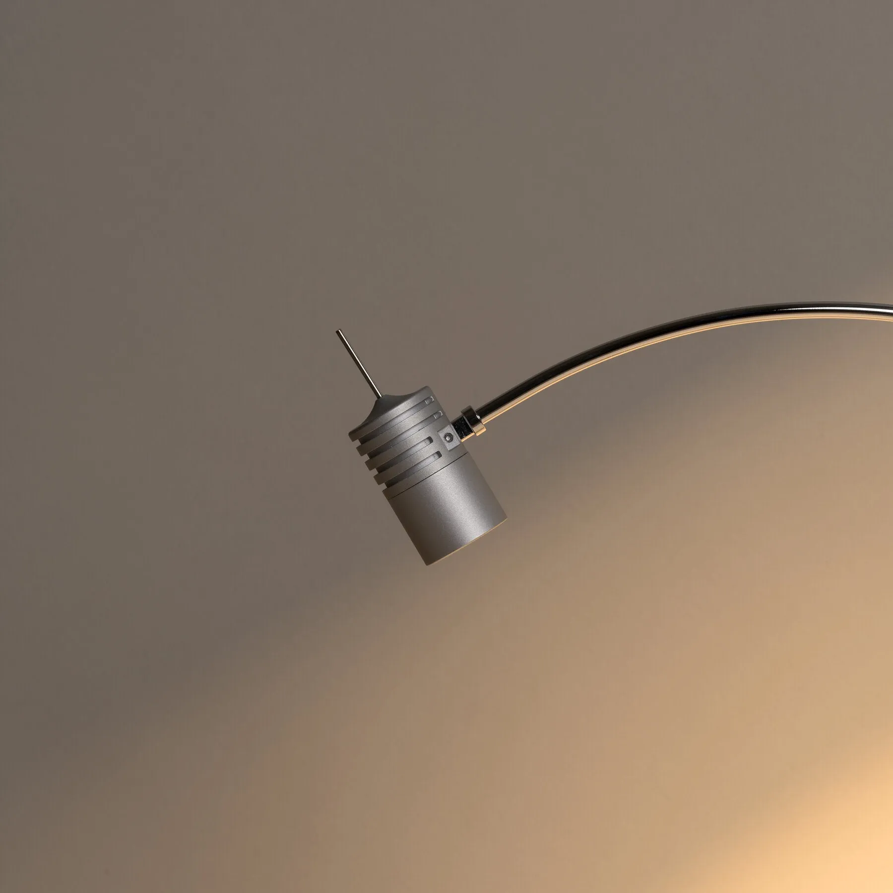 Bib Luz Table Lamp