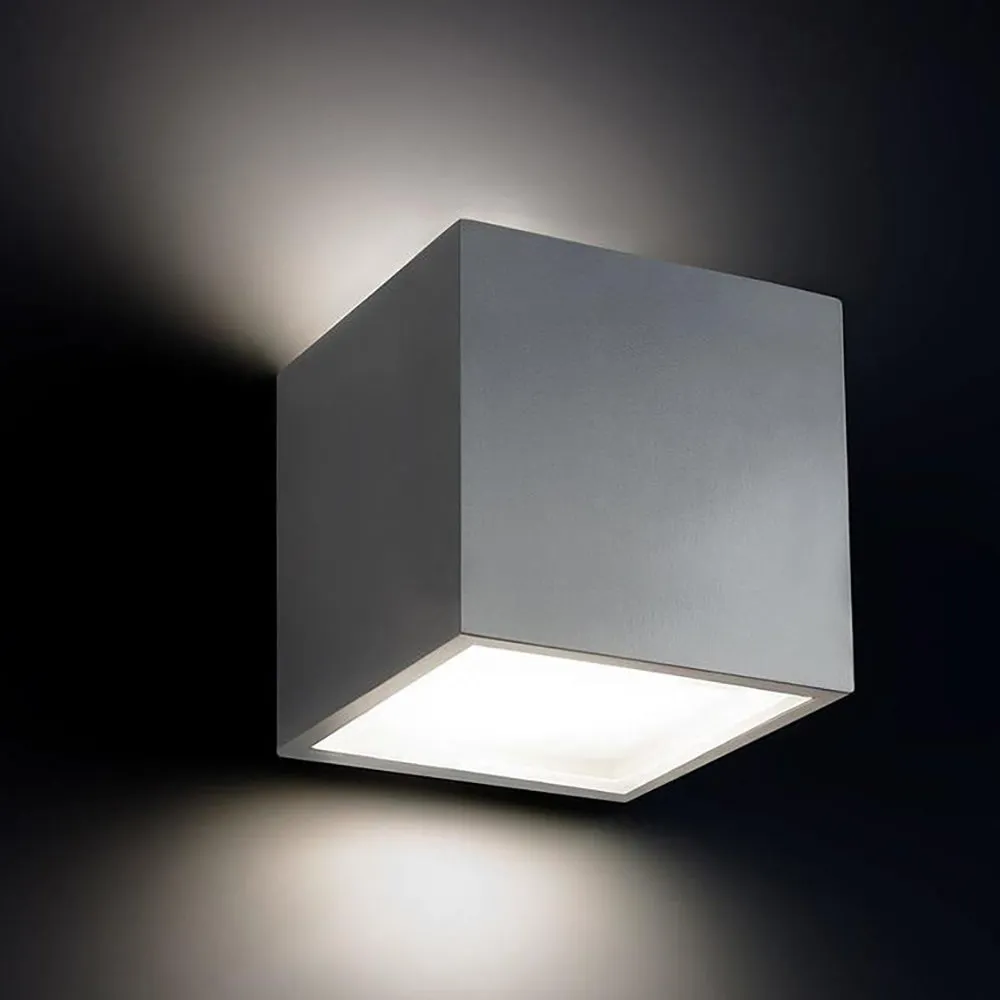 Bloc Outdoor Wall Light
