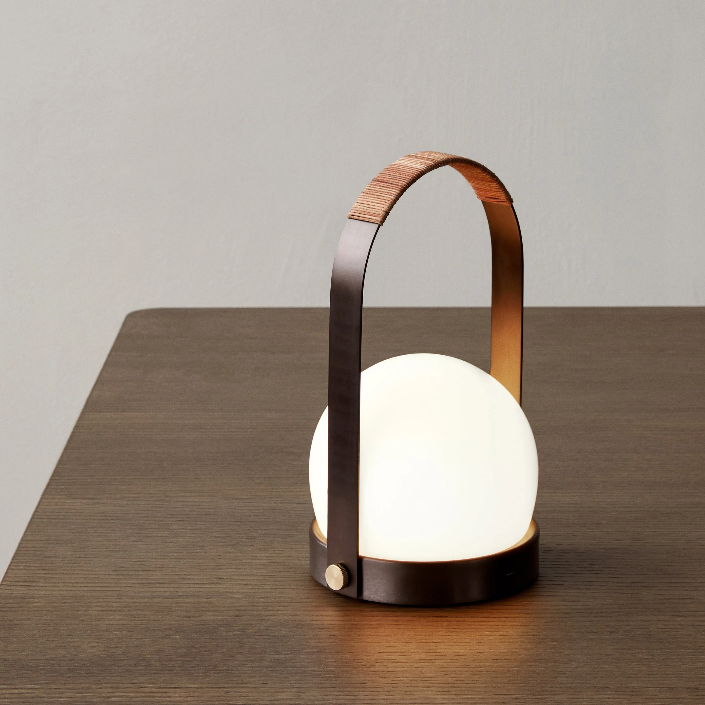 Carrie Portable LED Lamp