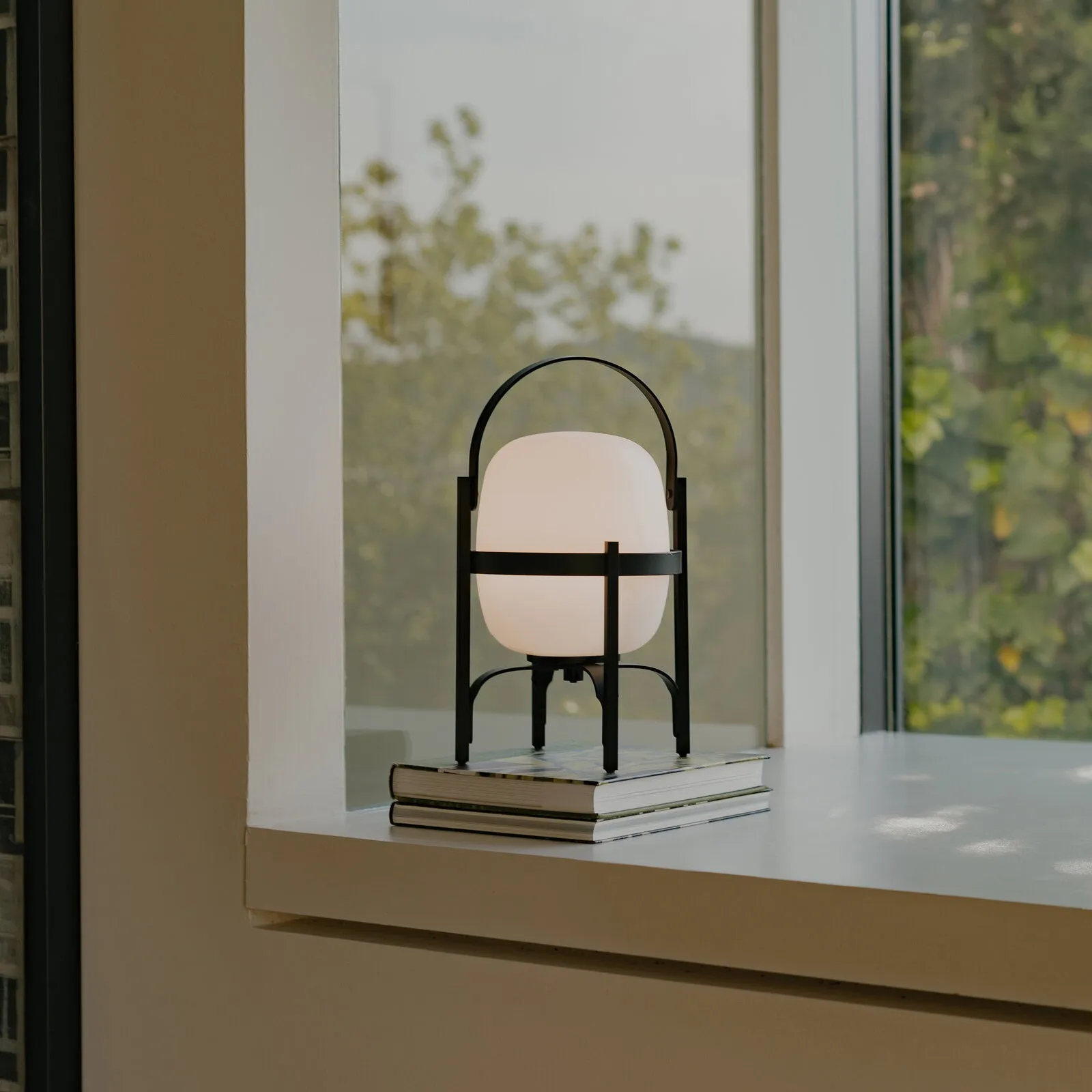 Cestita Rechargeable Outdoor Table Lamp