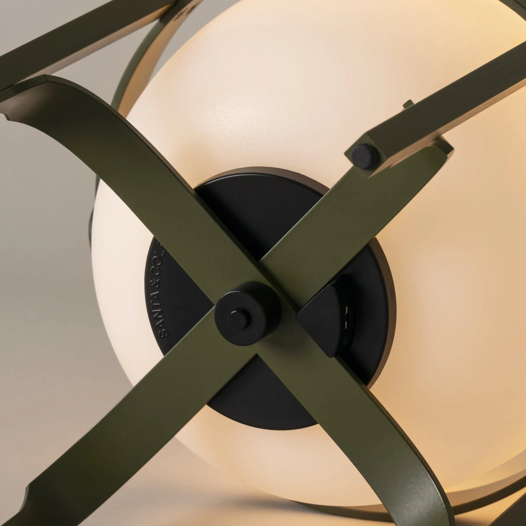 Cestita Rechargeable Outdoor Table Lamp
