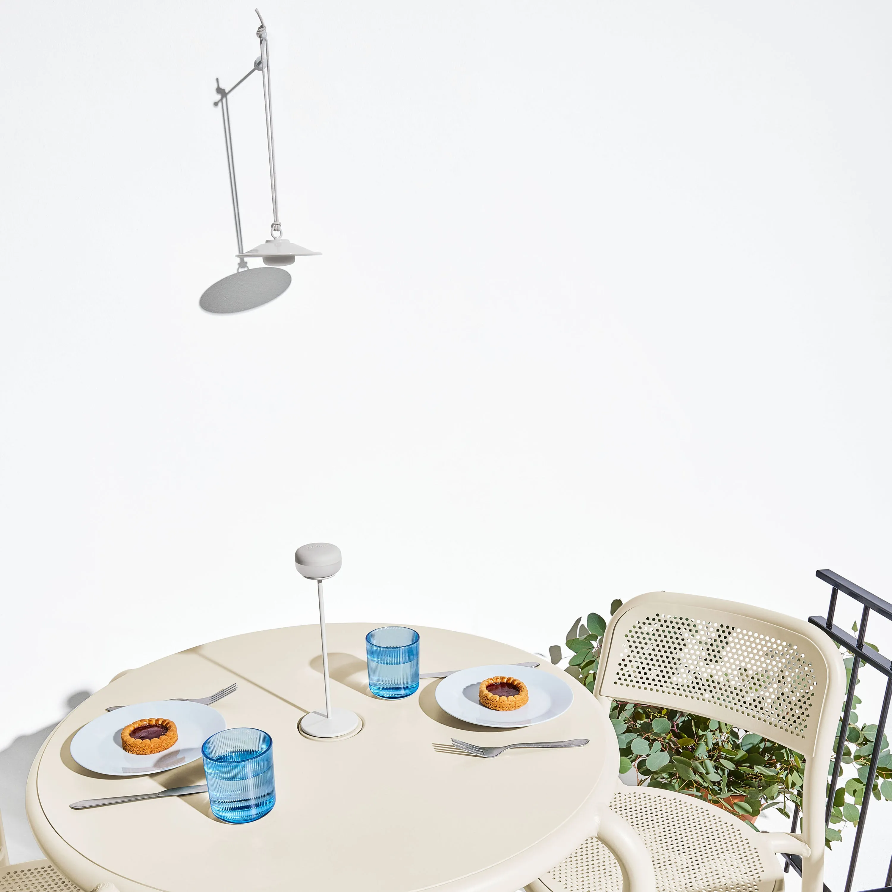 Chap-O Portable Hanging Lamp