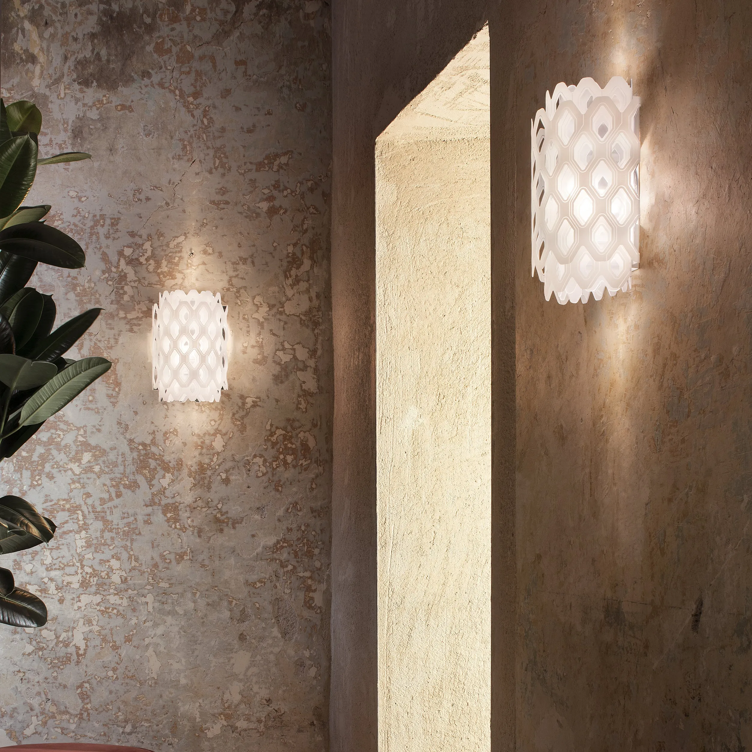 Charlotte Wall Light