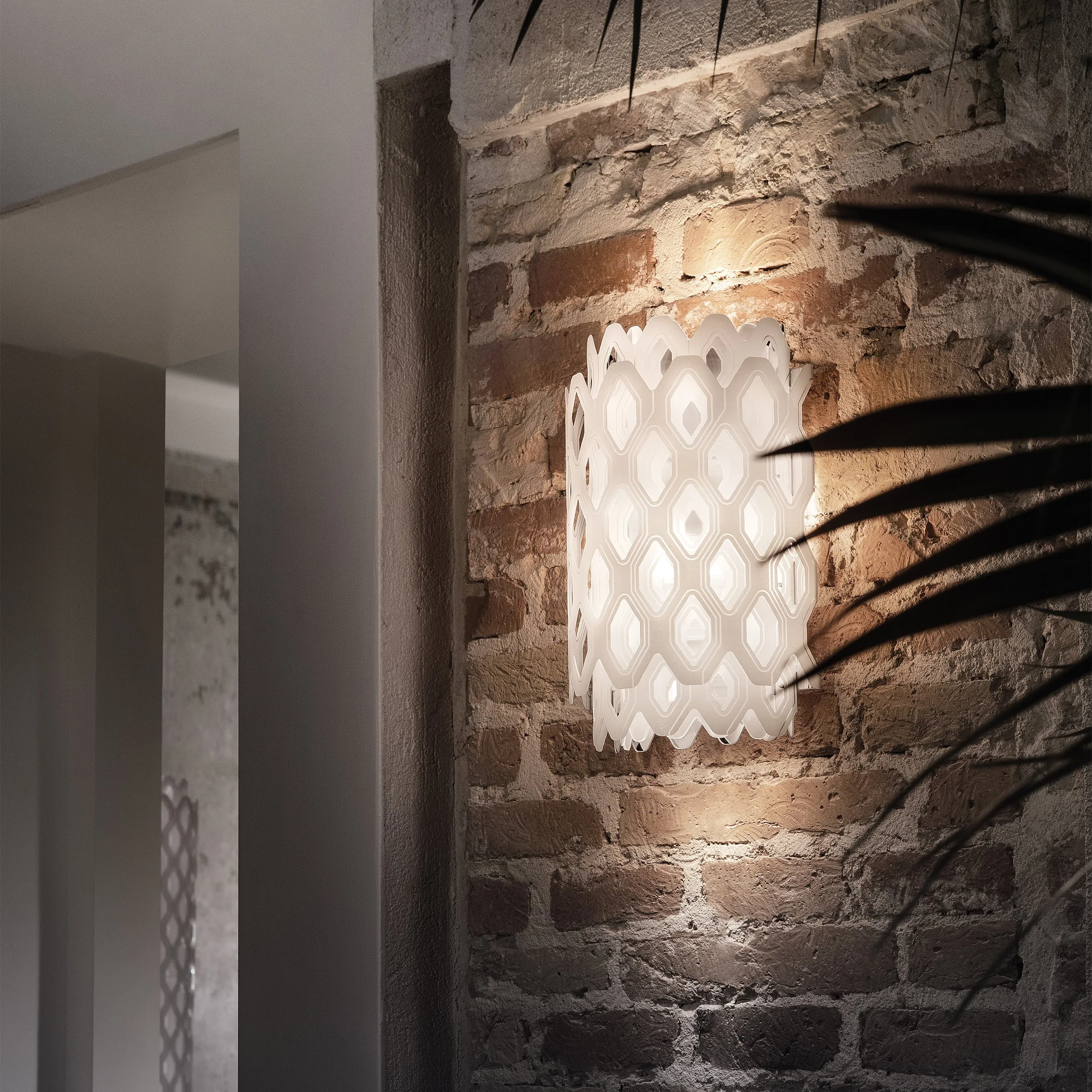 Charlotte Wall Light