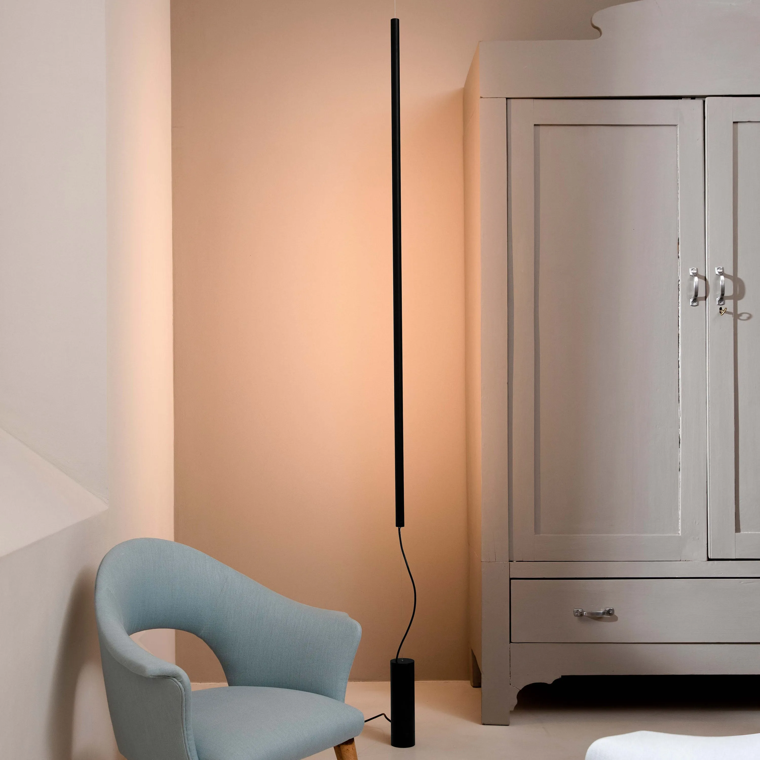 Cupido LED Floor Lamp