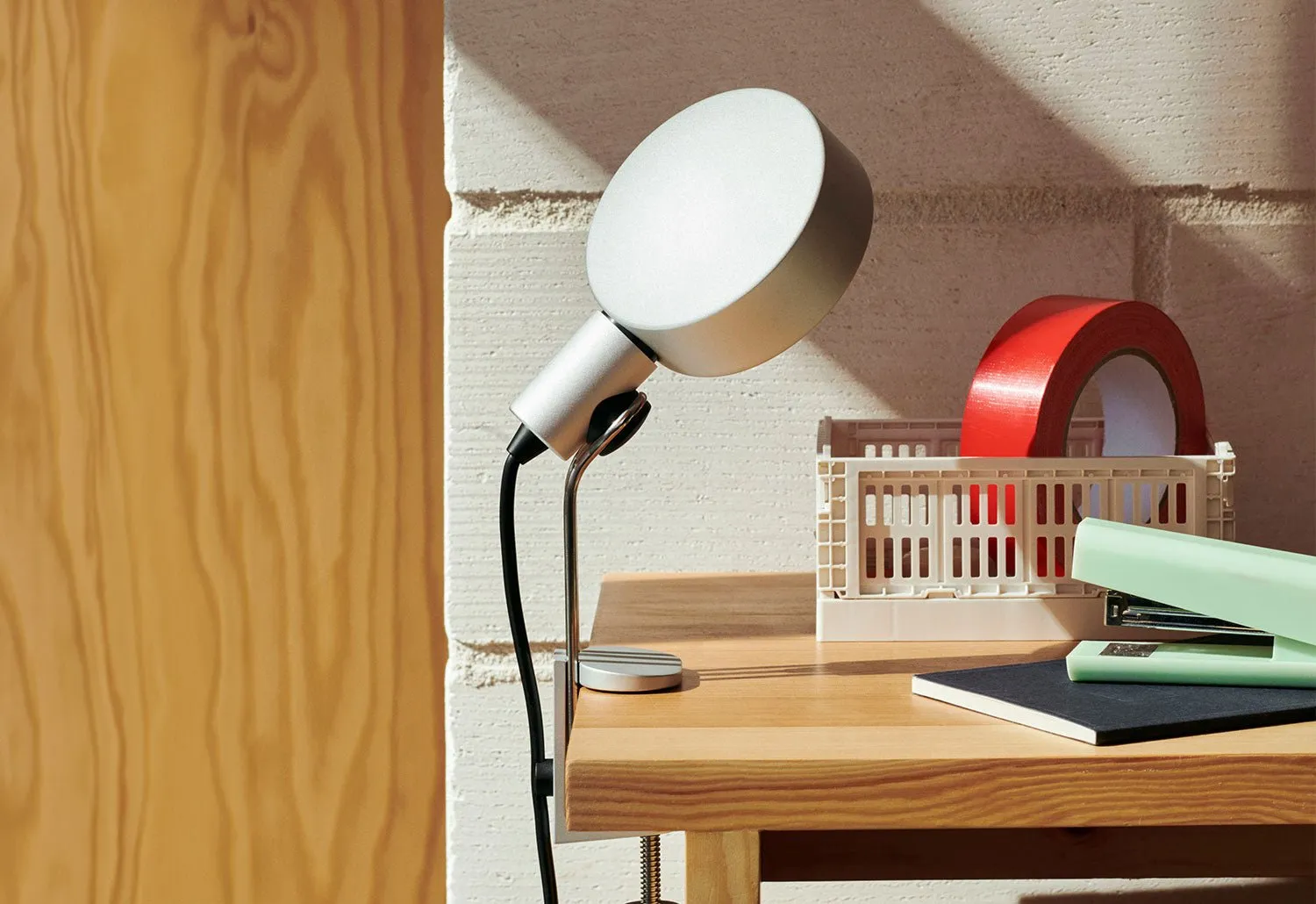 Cupola Clip Lamp