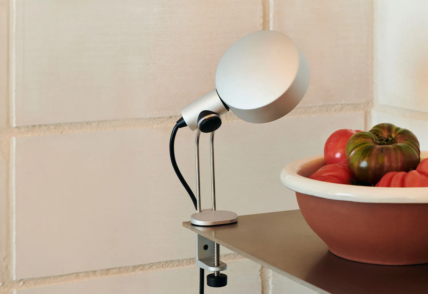 Cupola Clip Lamp