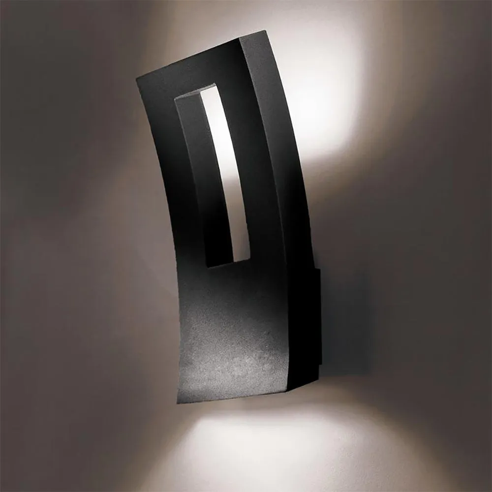 Dawn Indoor / Outdoor Wall Light
