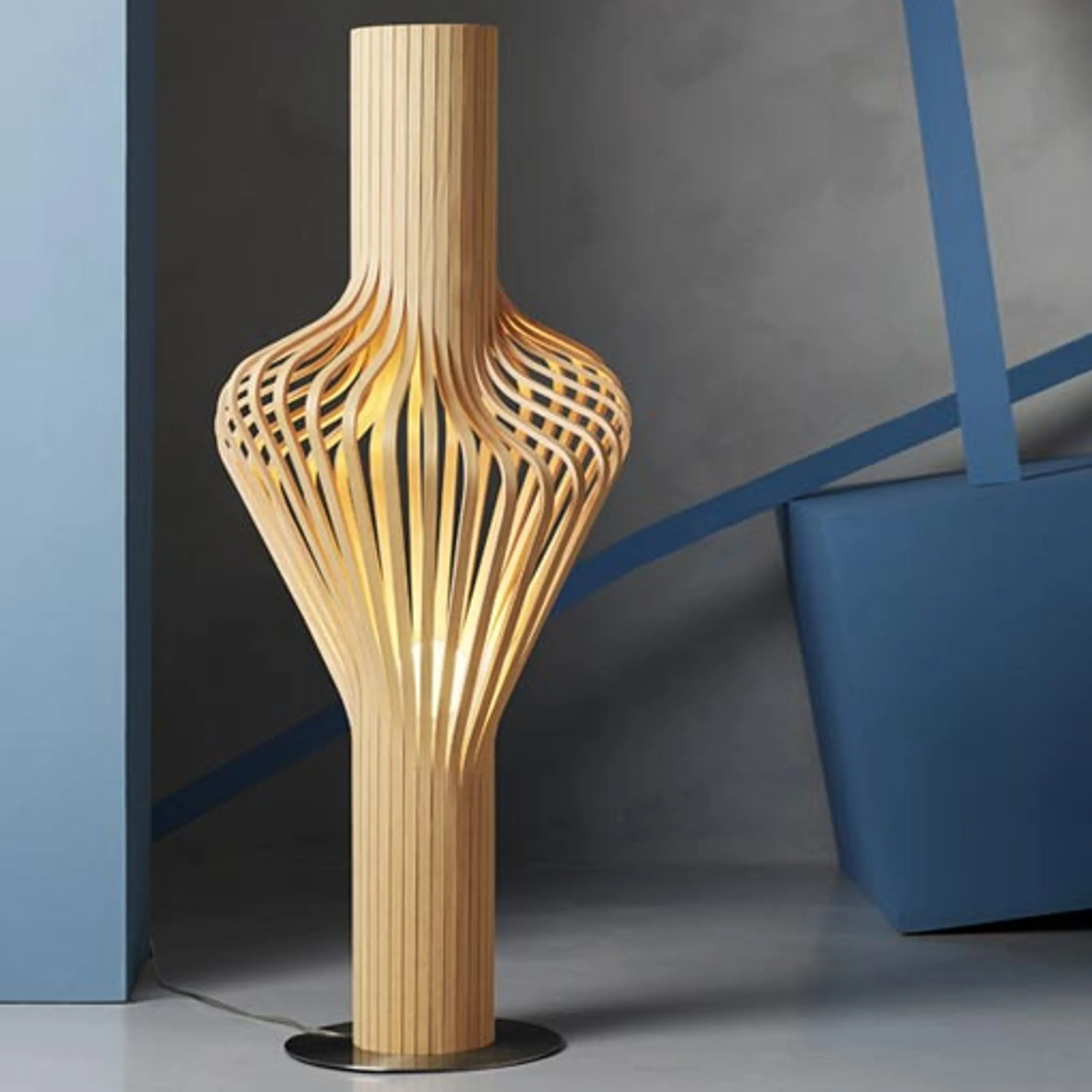 Diva Floor Lamp