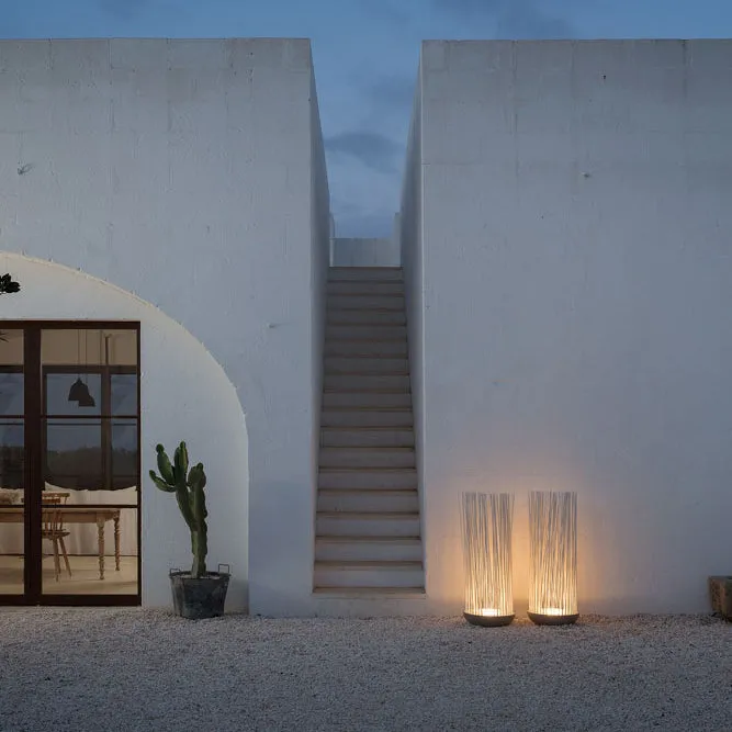 Don'T Touch Outdoor LED Floor Lamp