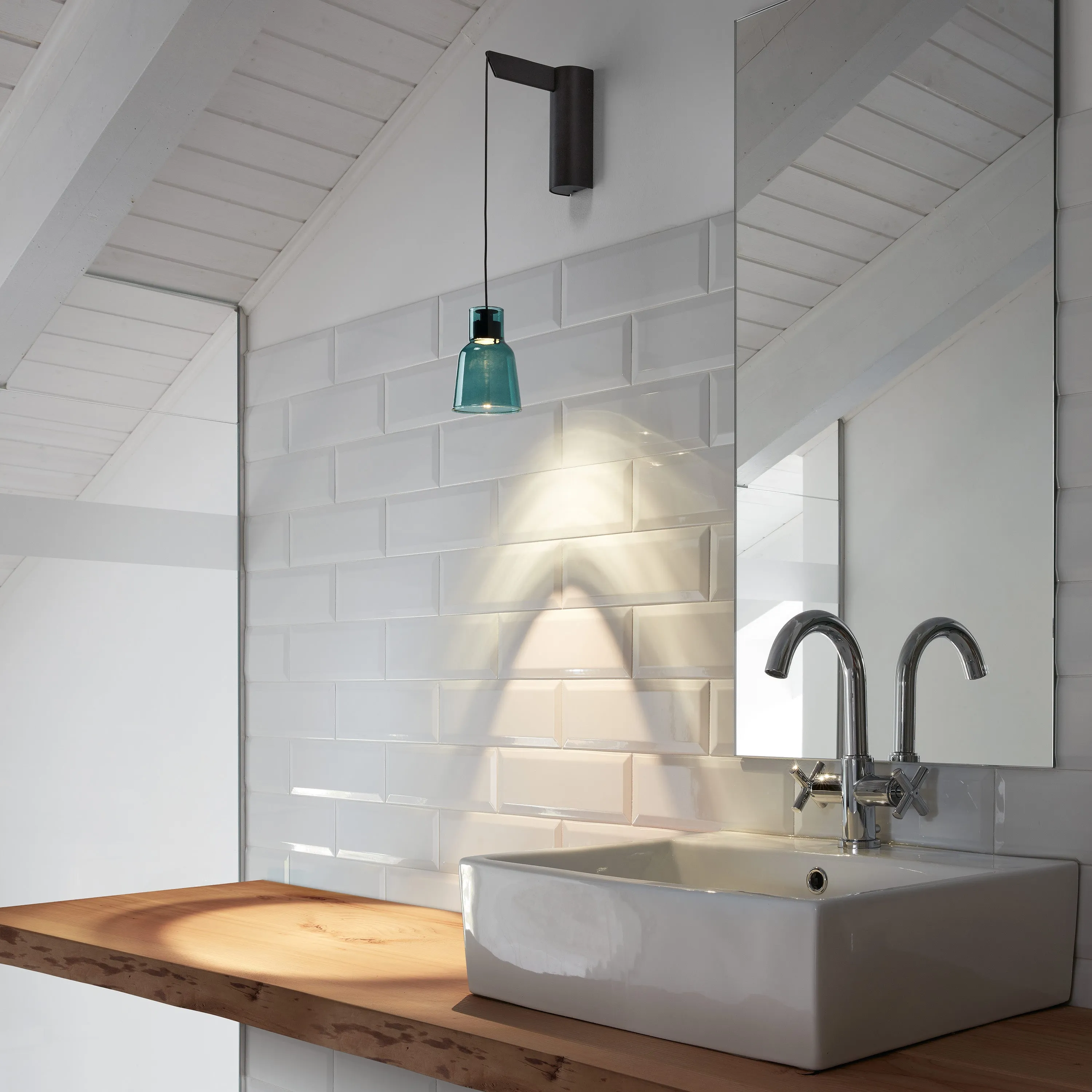 Drip A/01 Wall Sconce
