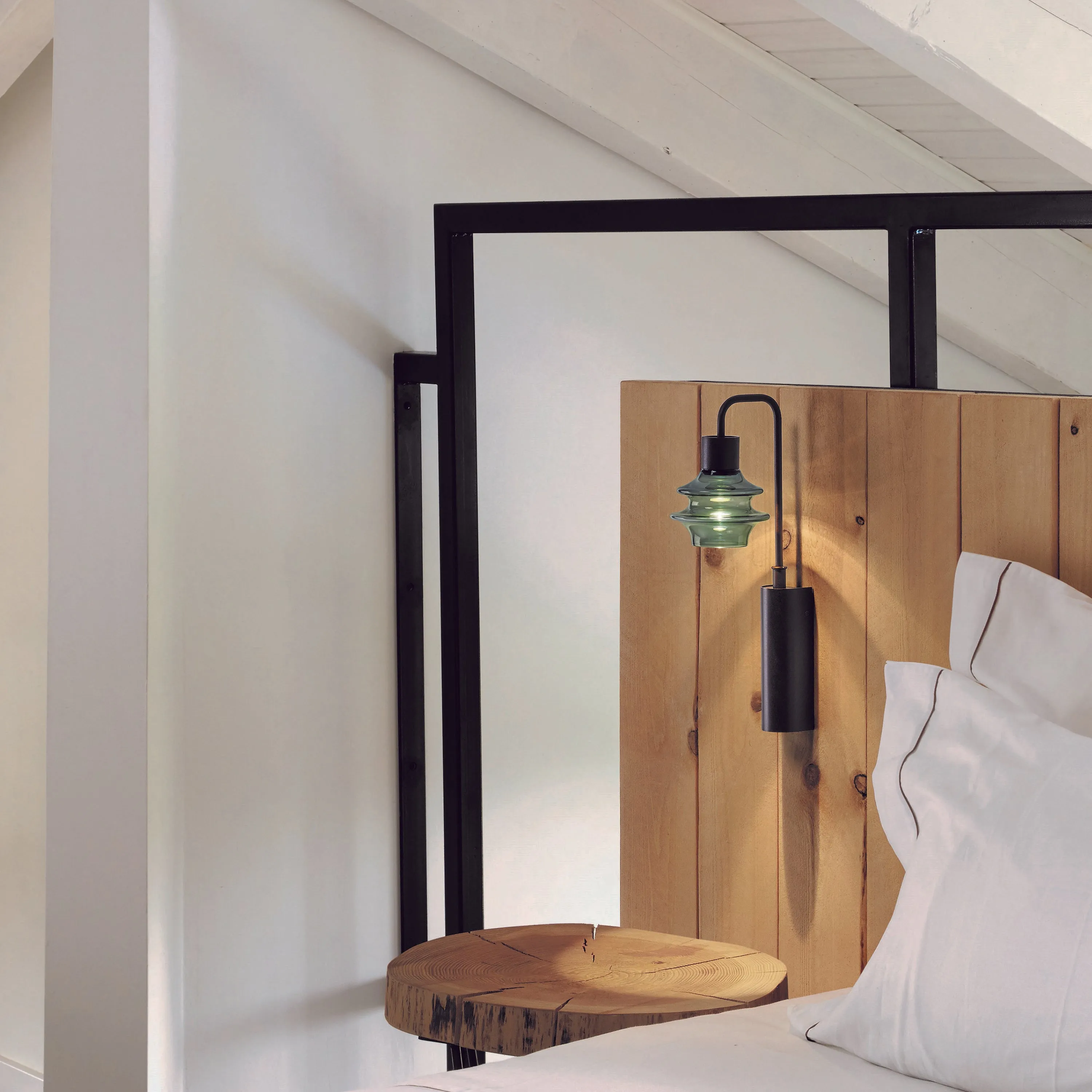 Drop A/02 Wall Sconce