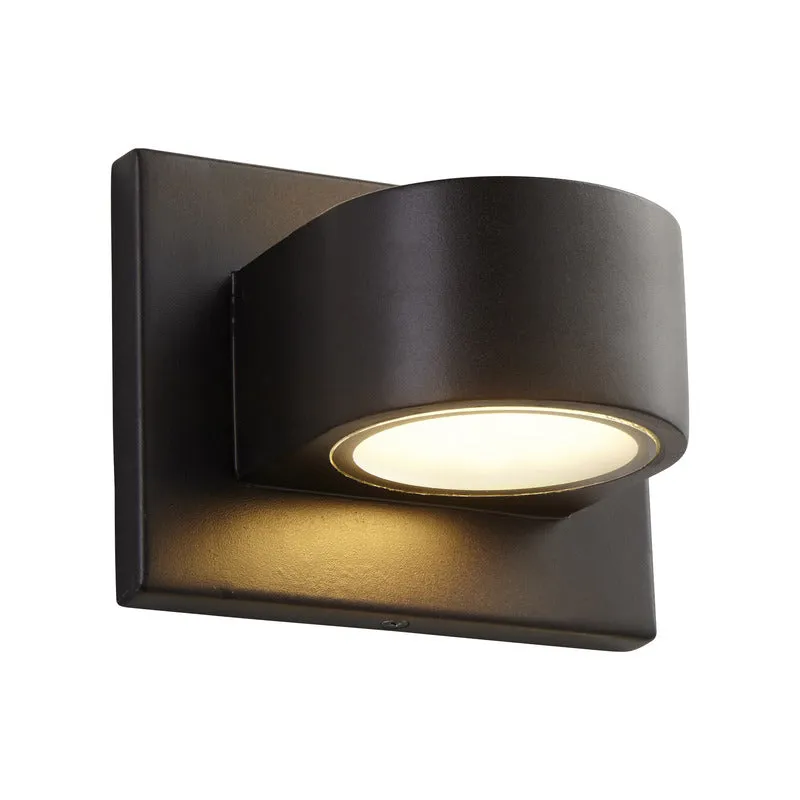 Eris Outdoor Wall Light