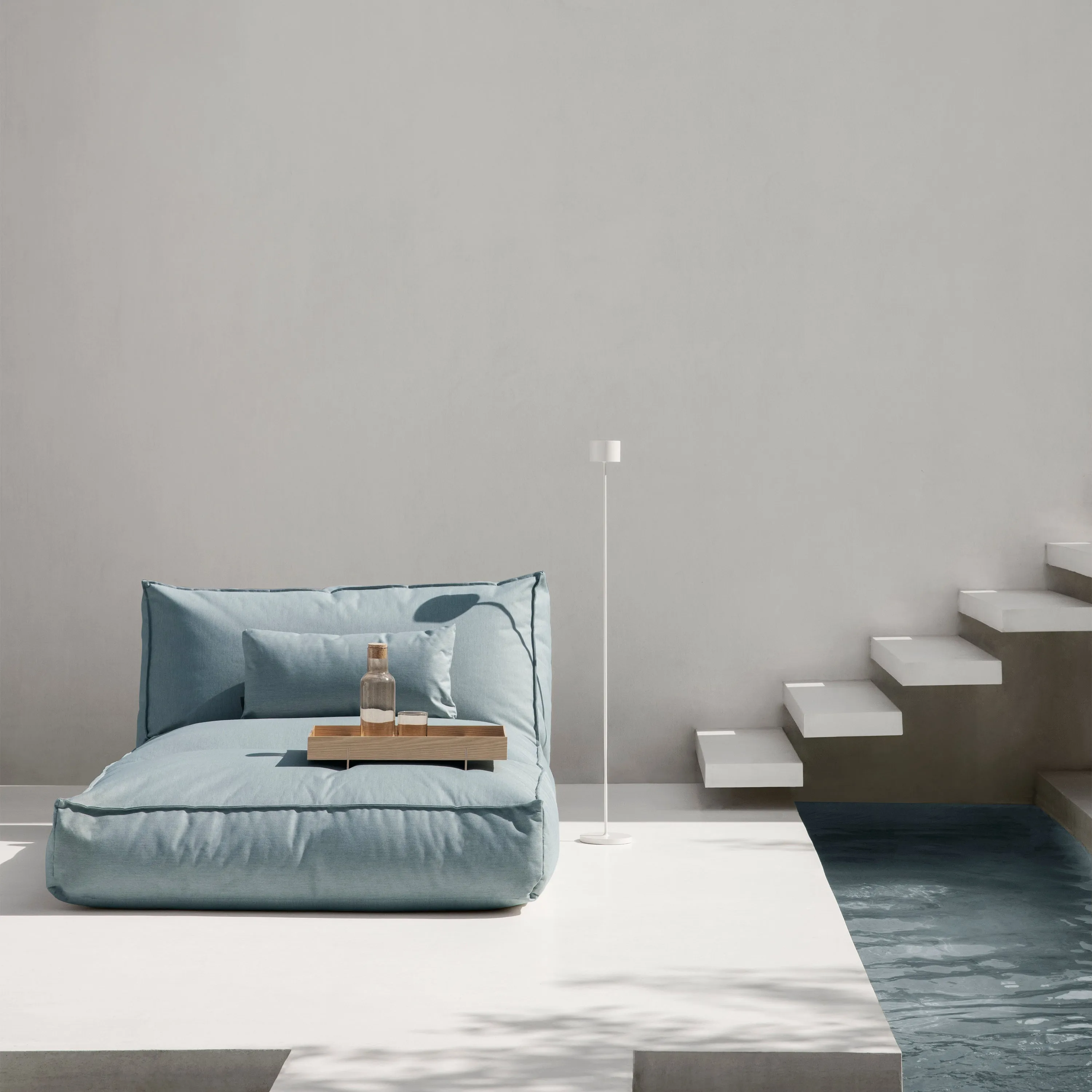 Farol Mobile Rechargeable LED Floor Lamp