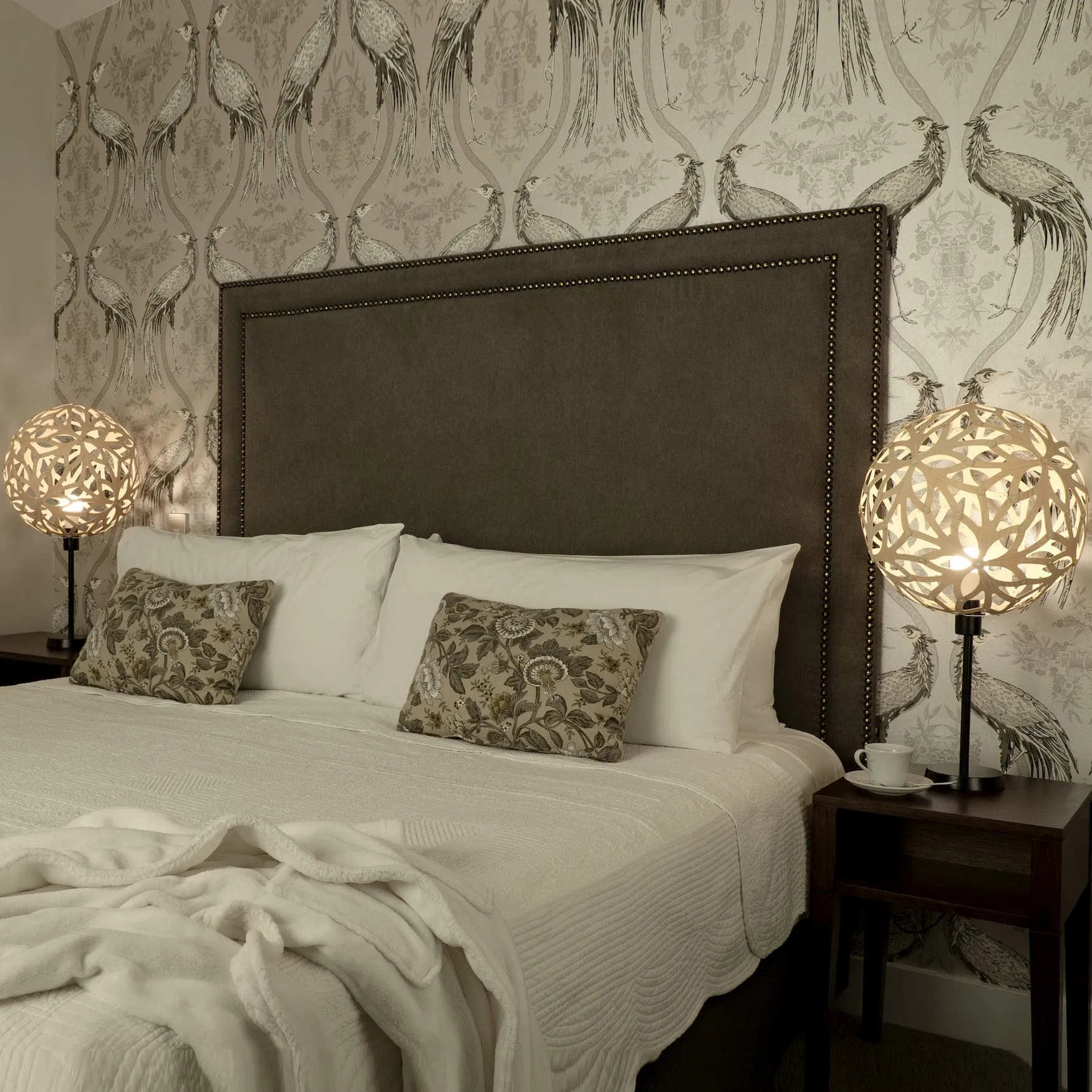 Floral Table Lamp