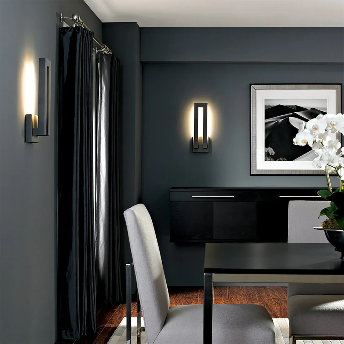 Forq Indoor / Outdoor Wall Light