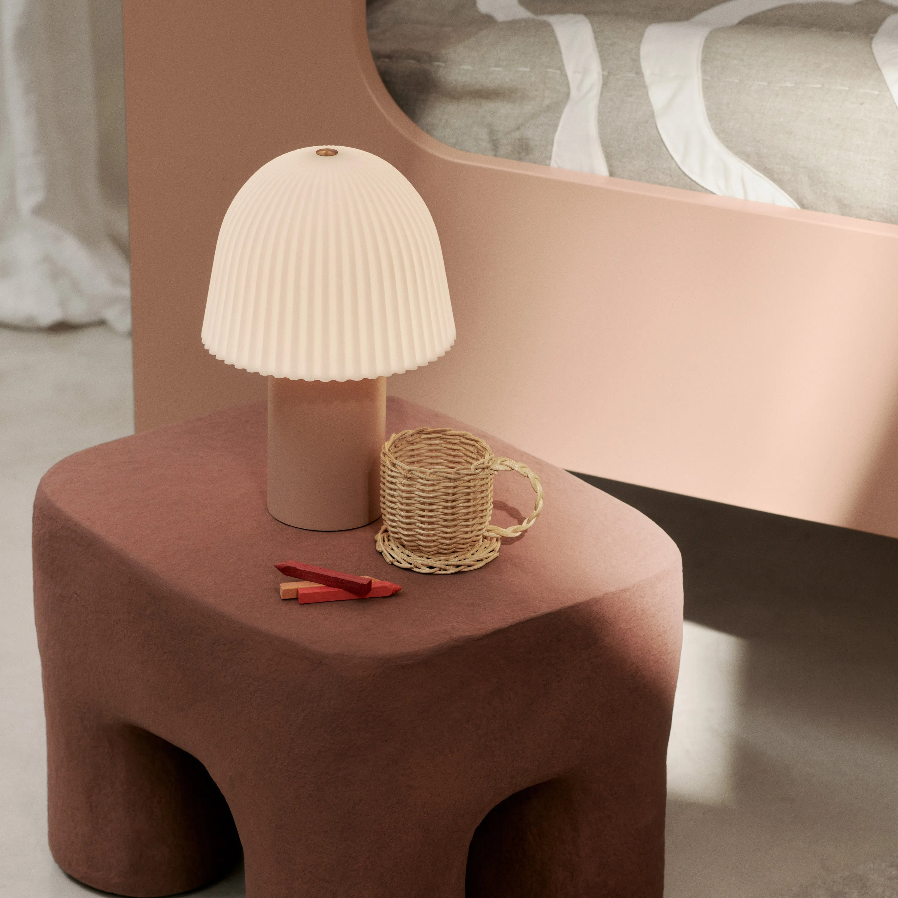 Frill Portable Lamp