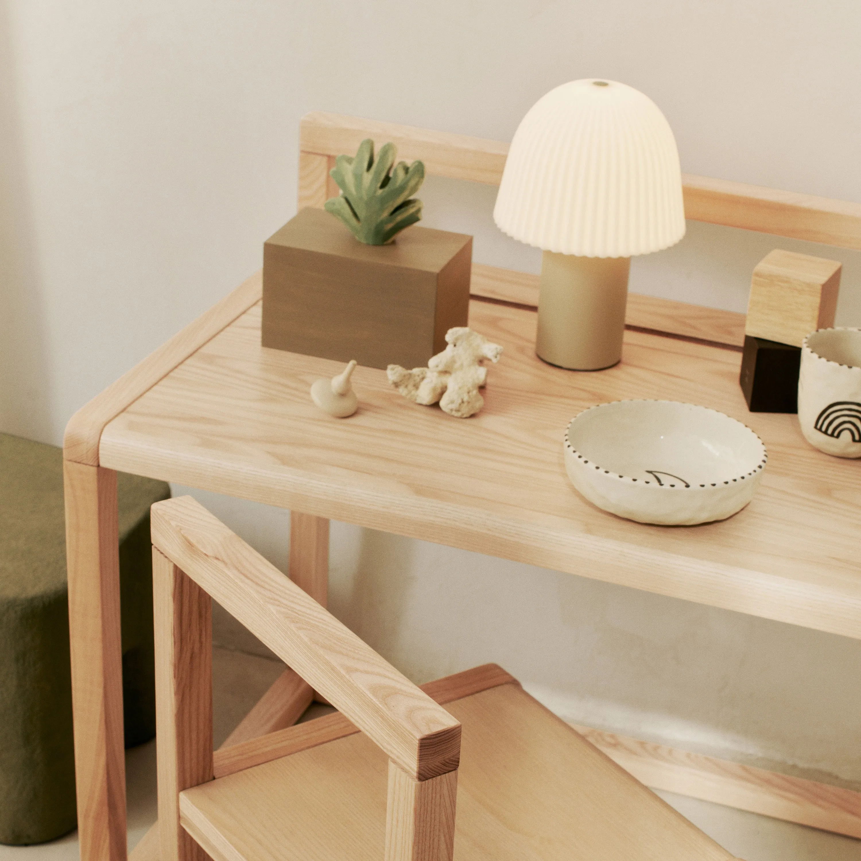 Frill Portable Lamp
