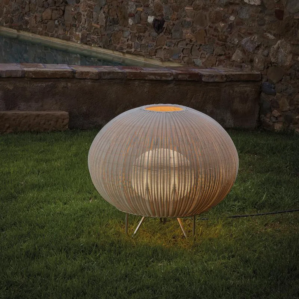 Garota P/01 Outdoor Table Lamp