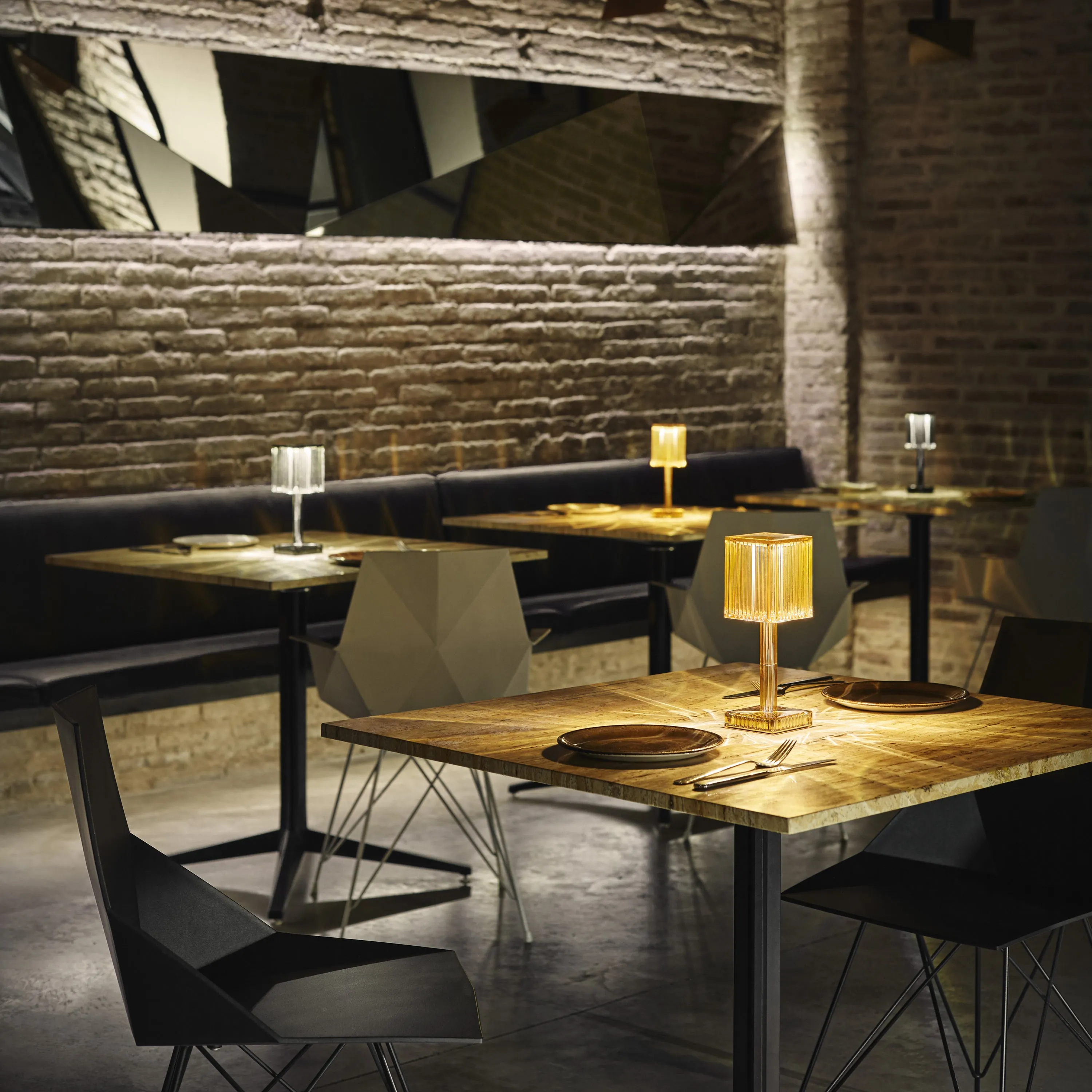 Gatsby Prisma Table Lamp