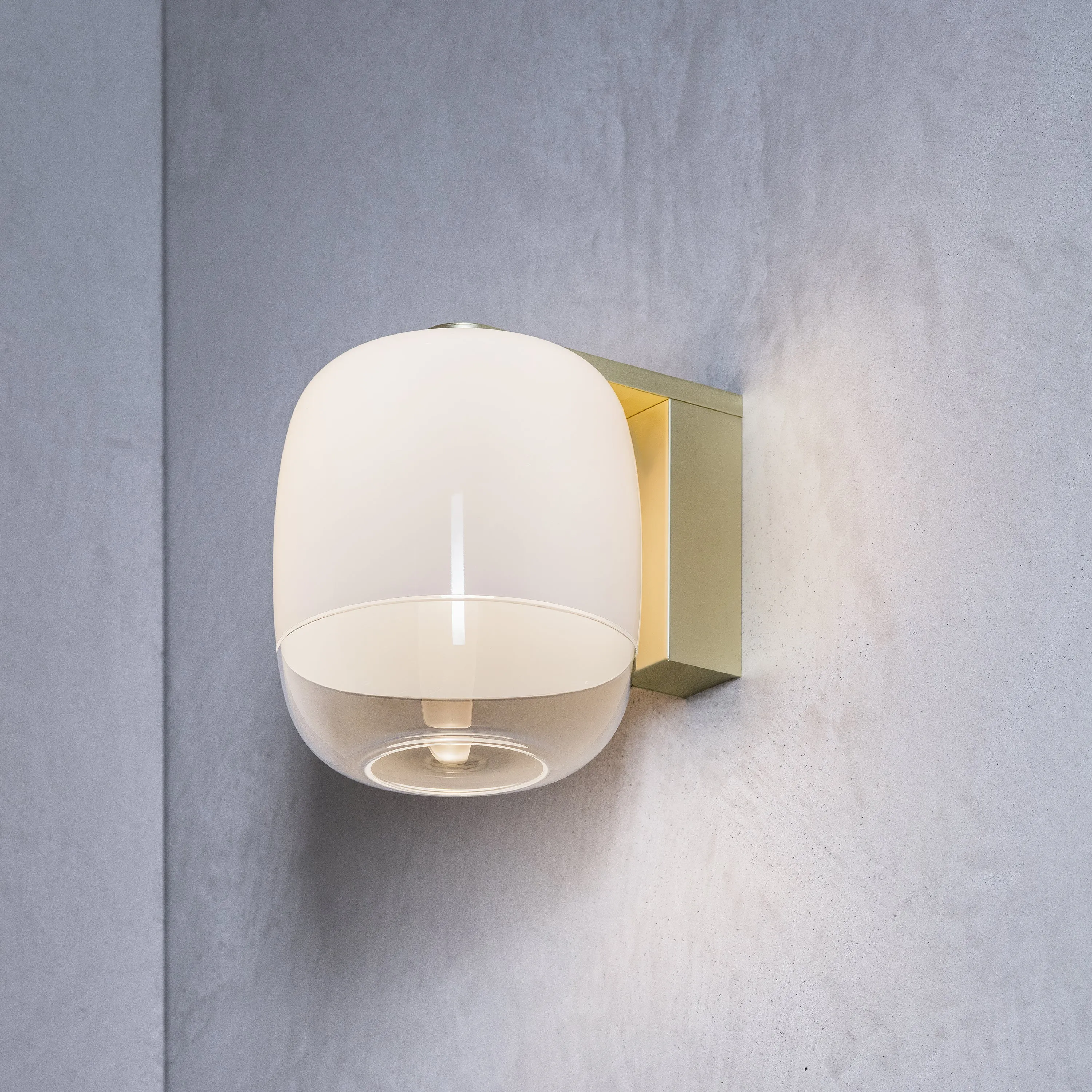 Gong Wall Sconce