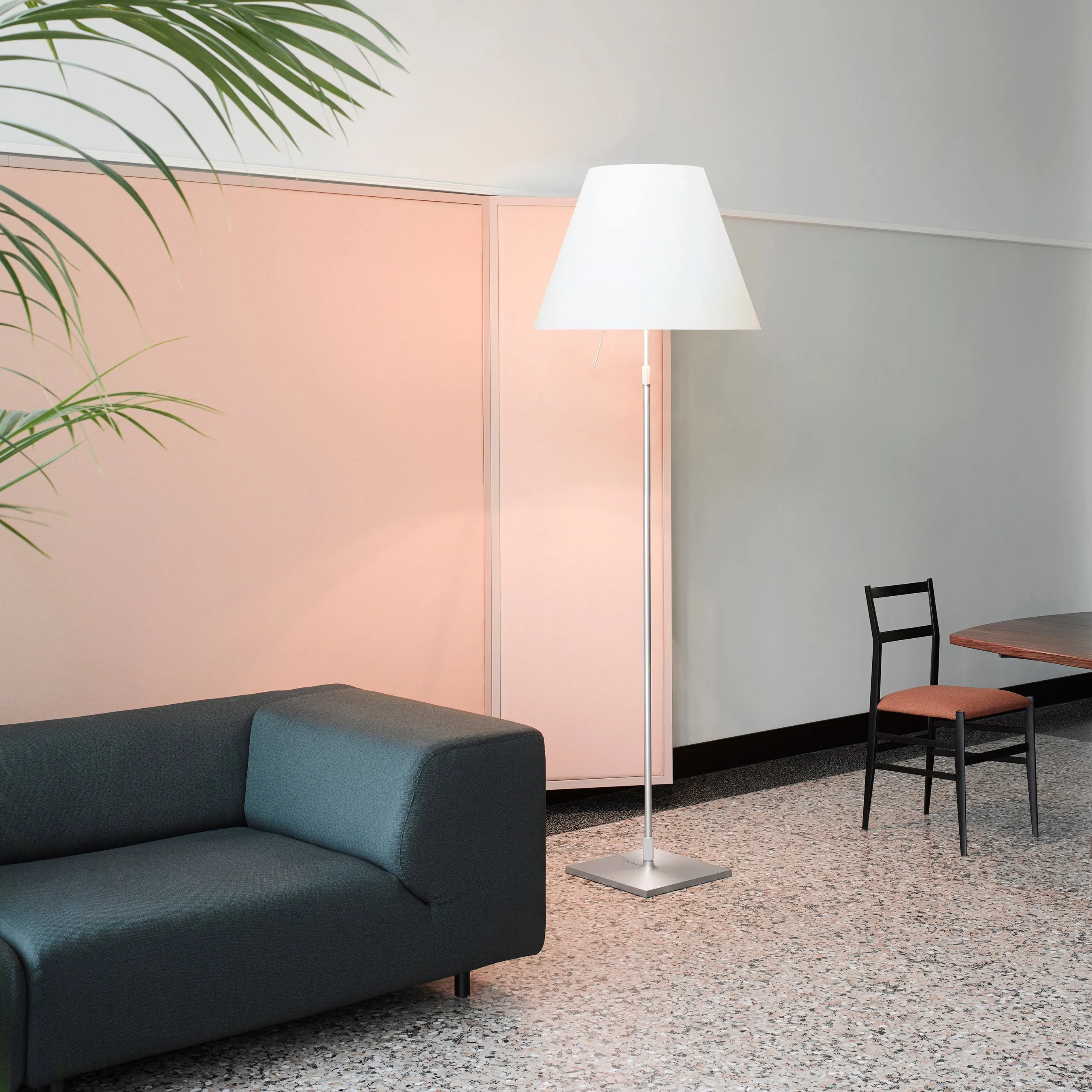 Grande Costanza Floor Lamp