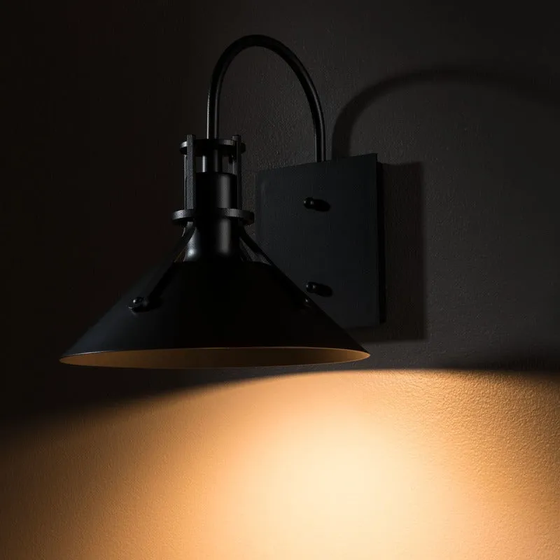 Henry Outdoor Wall Sconce