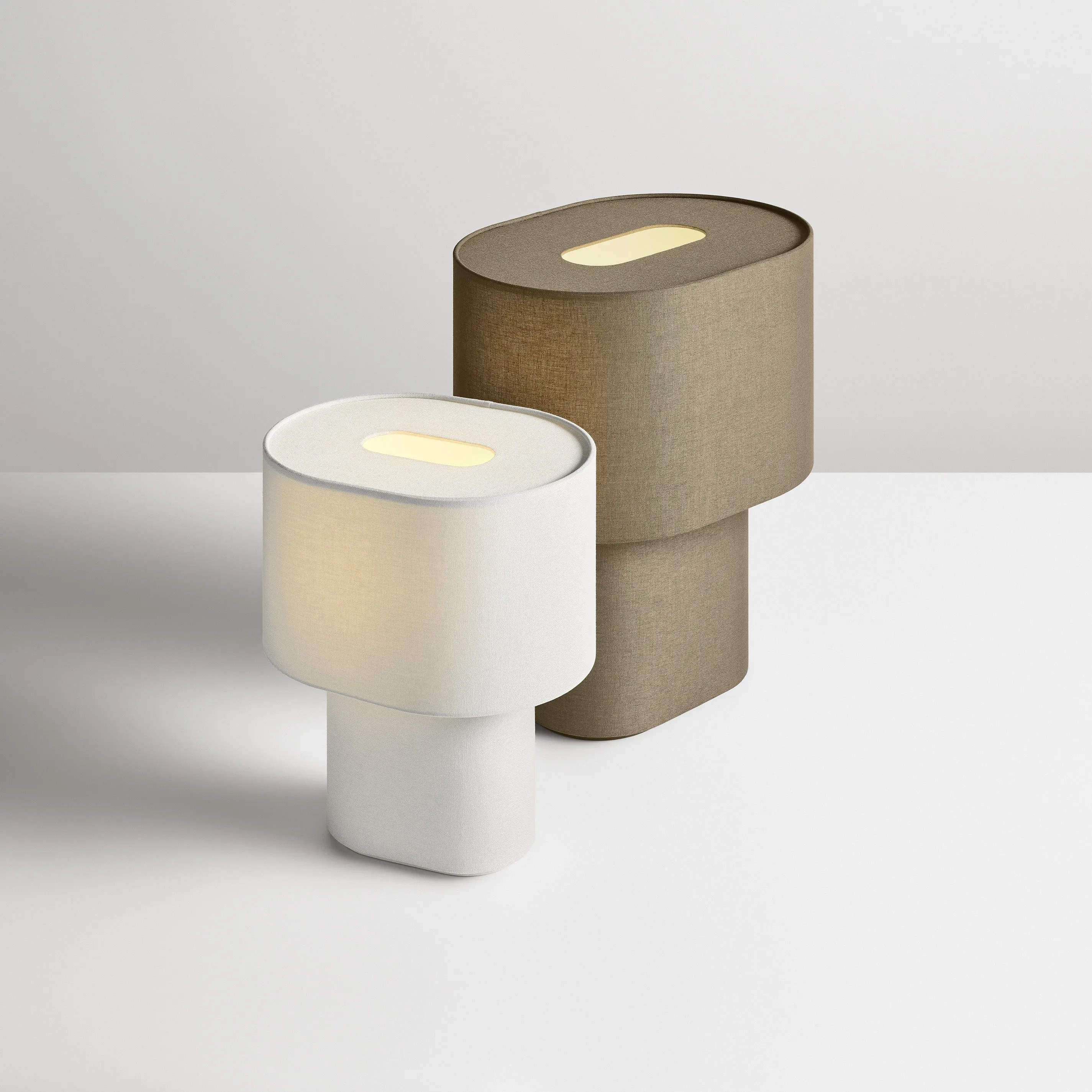 Hilla Table Lamp