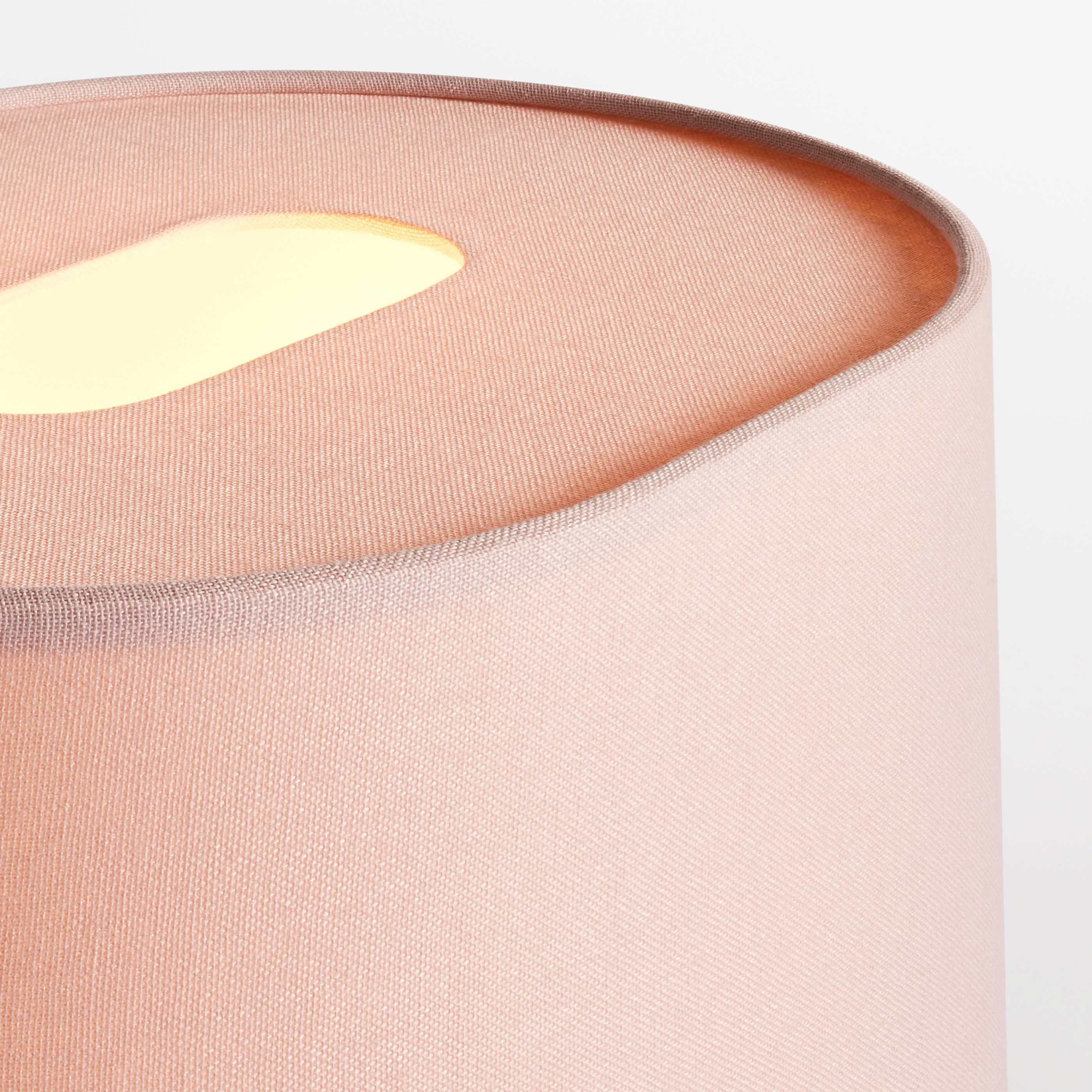 Hilla Table Lamp