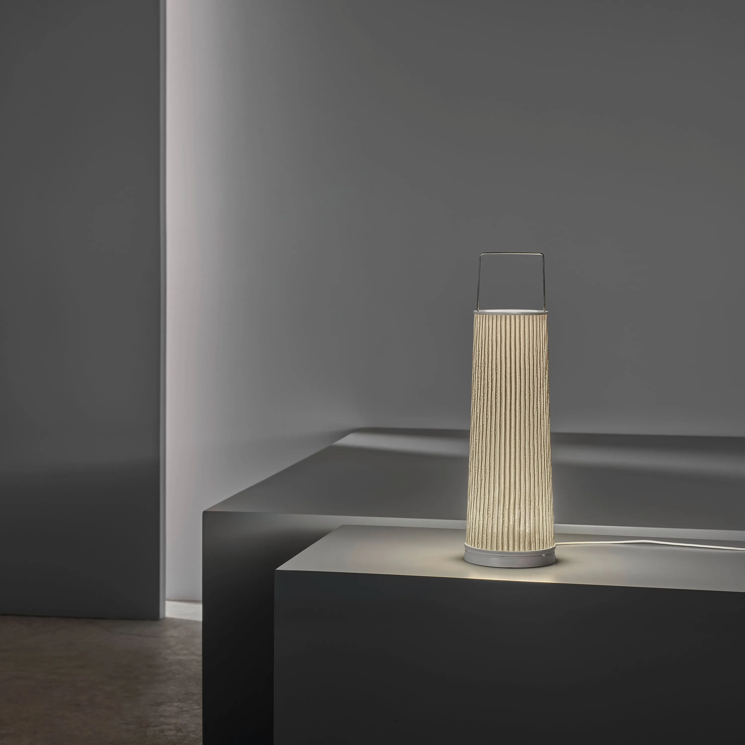 Hipatia Outdoor LED Table Lamp