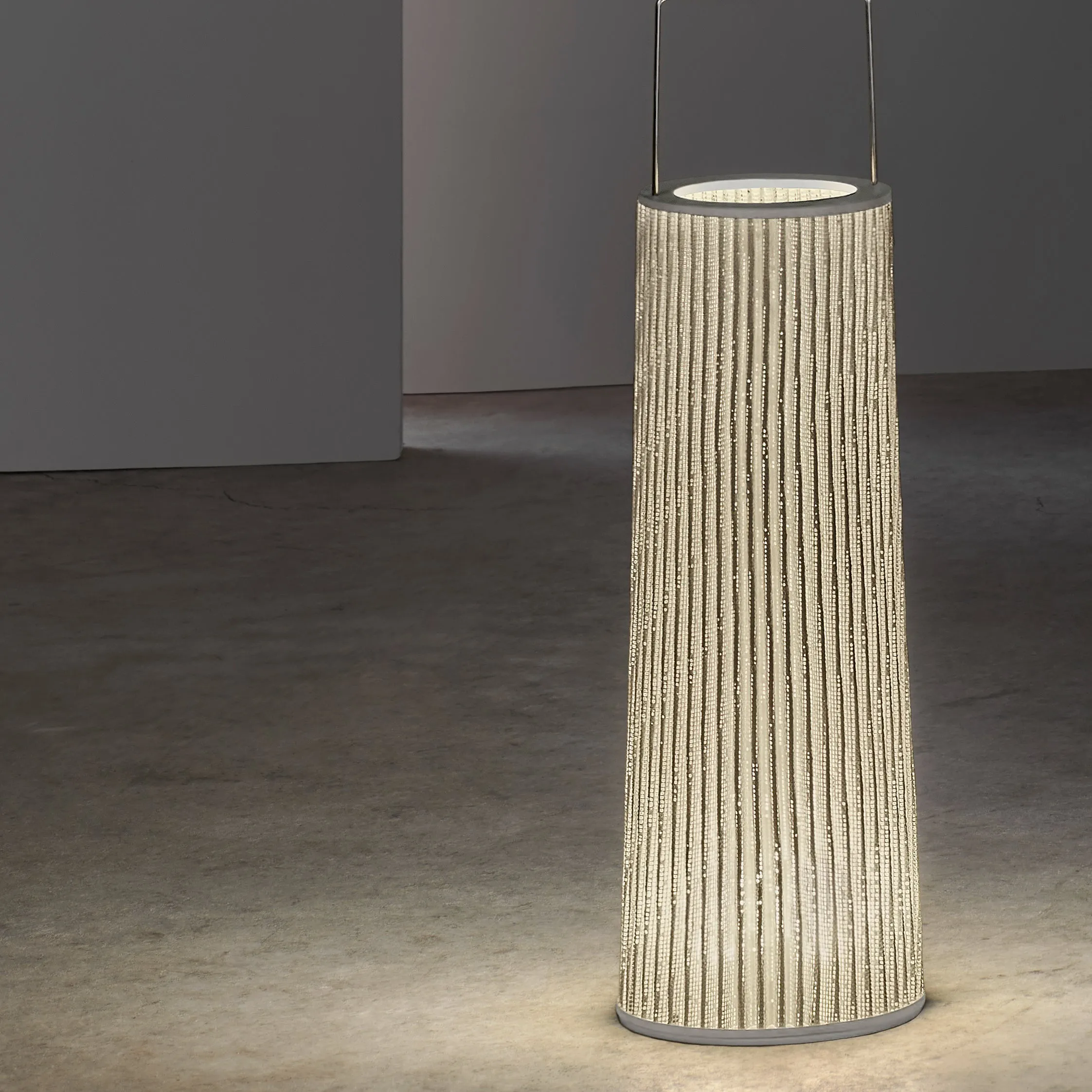 Hipatia Outdoor LED Table Lamp