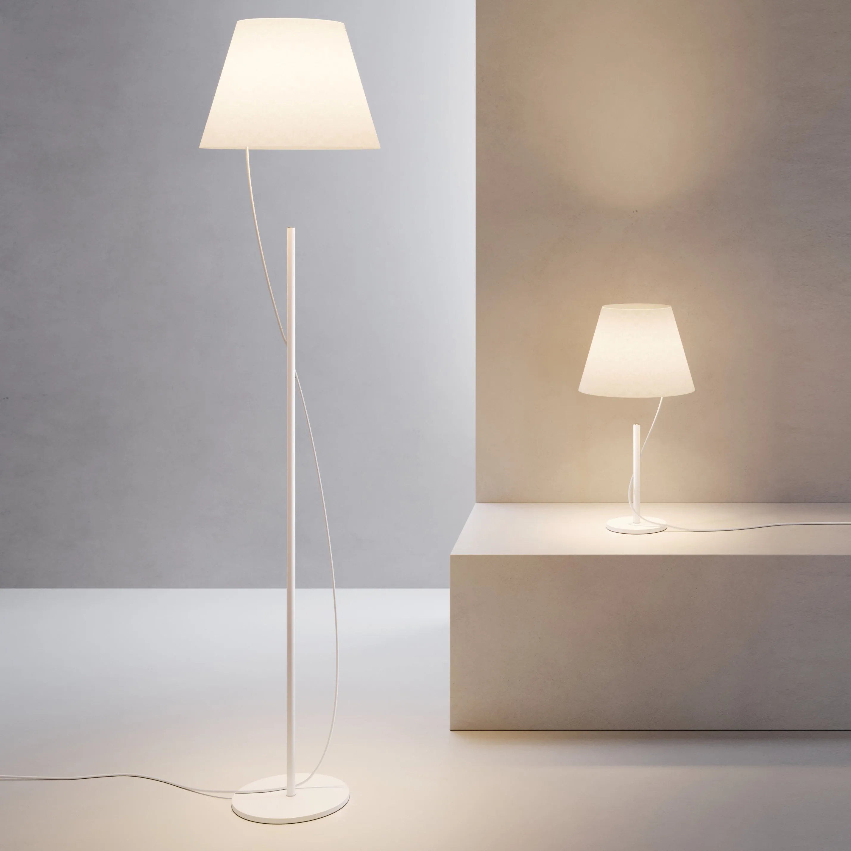 Hover Floating Floor Lamp