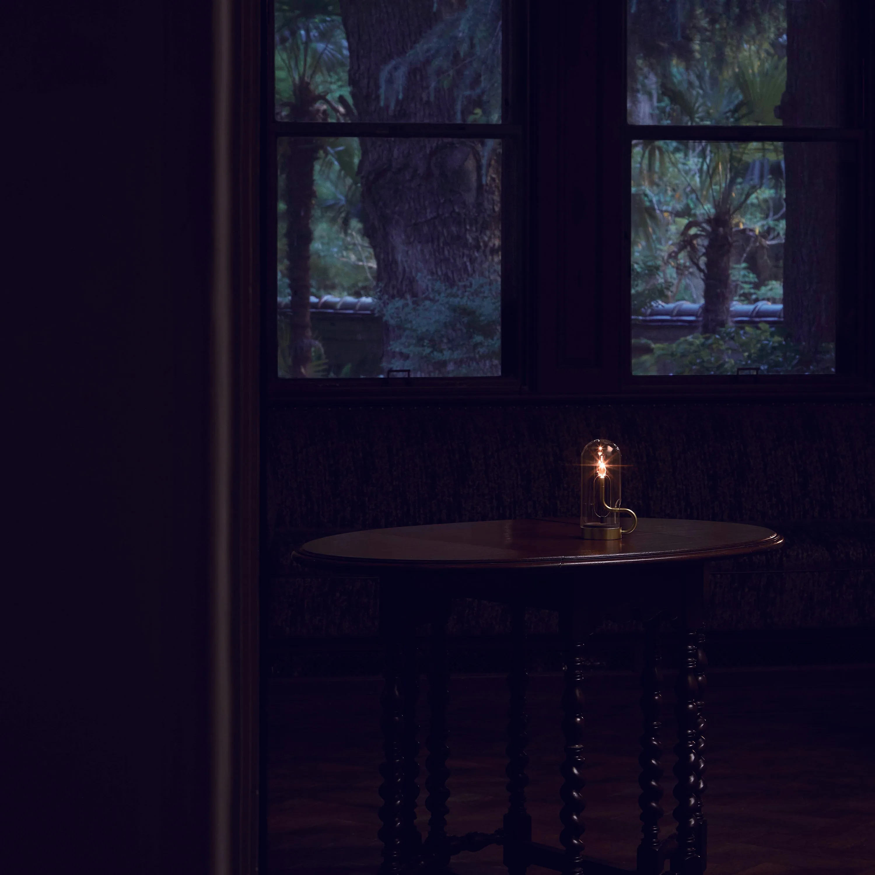 Hymn Portable Table Lamp