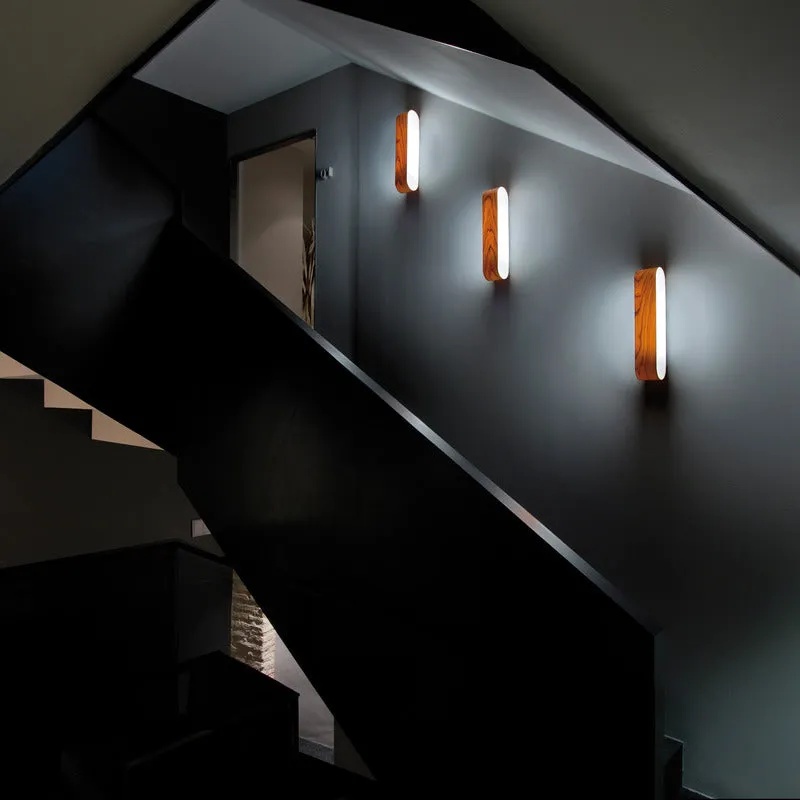 I-Club Slim Wall Sconce