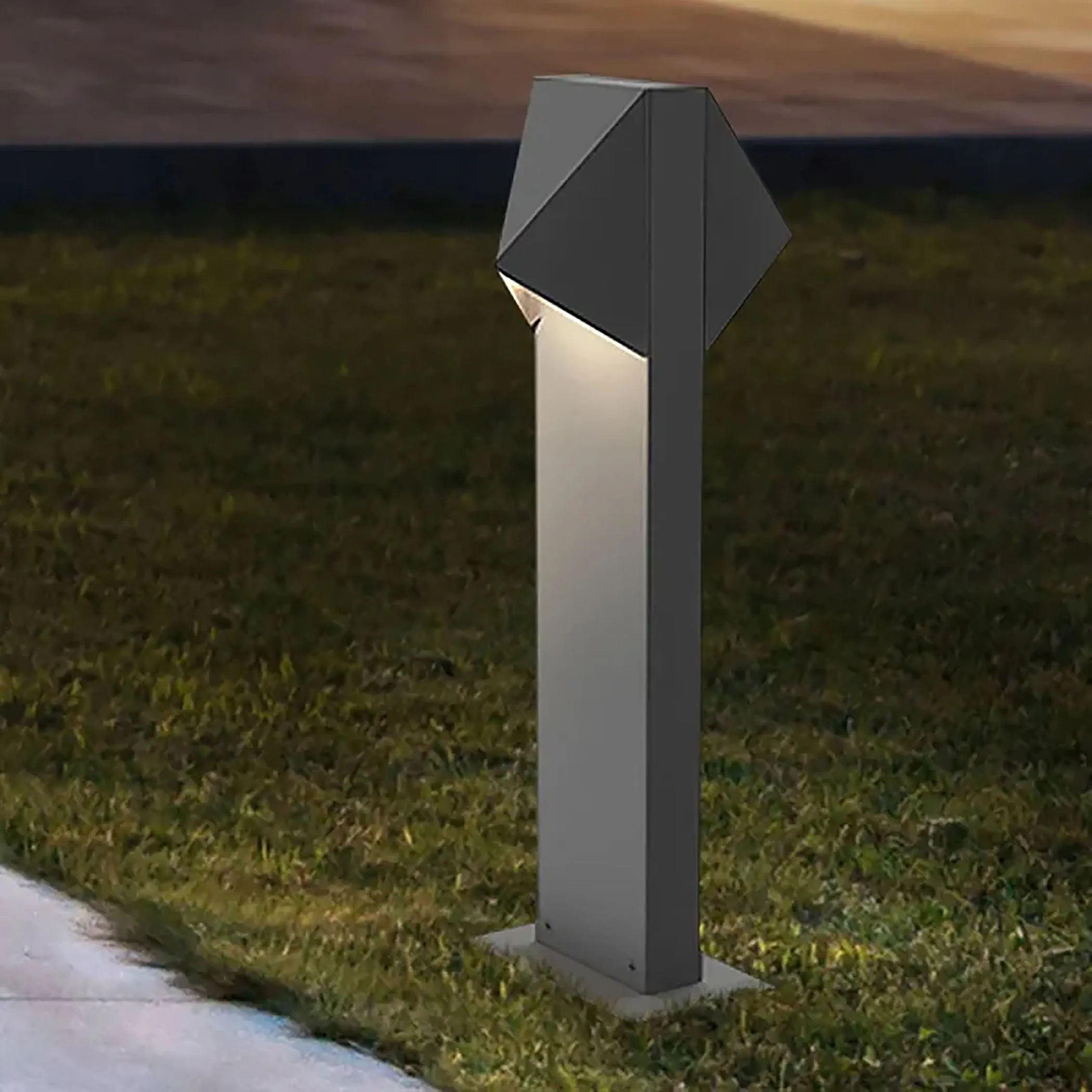 Inside-Out Triform Compact 2-Light LED Bollard