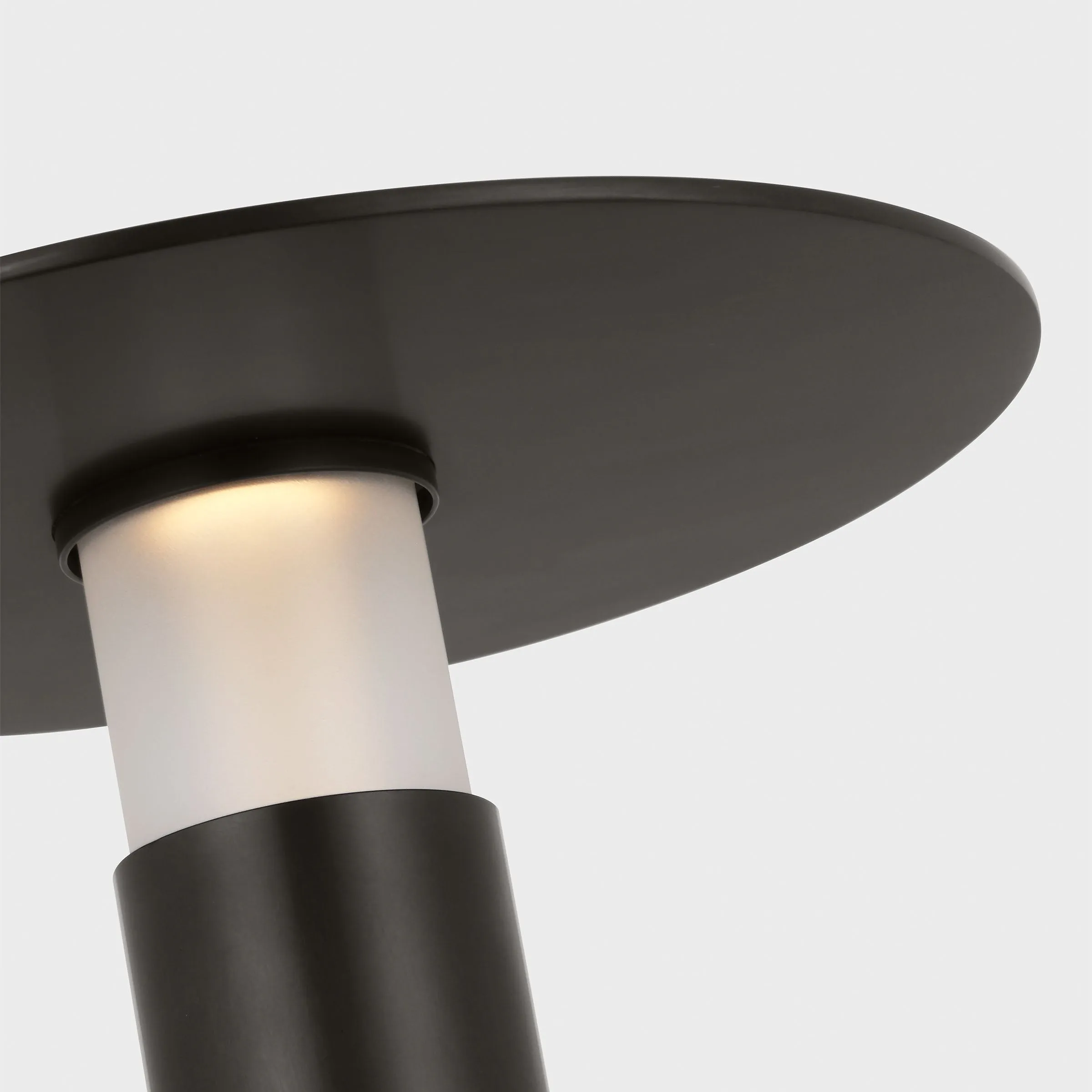 Kelly Wearstler Miguel Portable Table Lamp