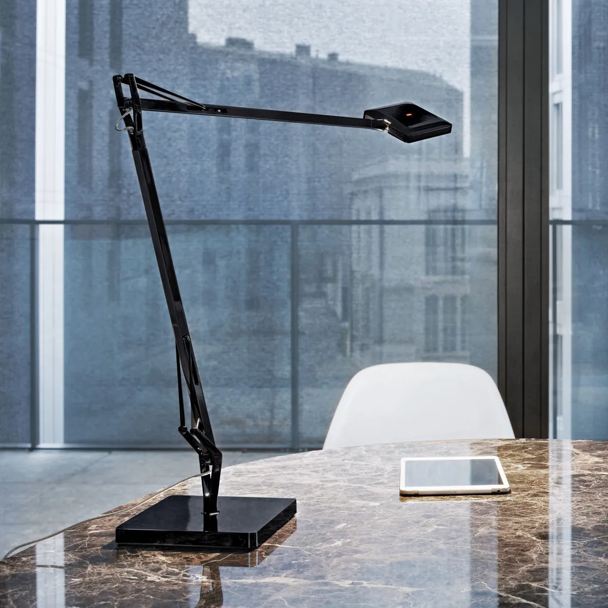 Kelvin Edge Task Lamp