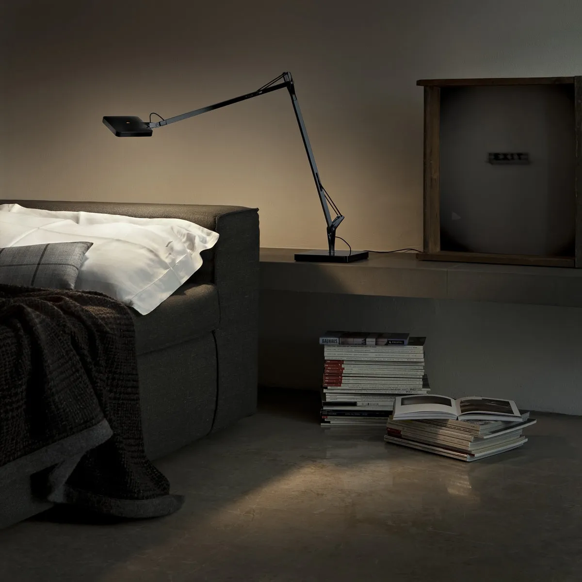 Kelvin LED Green Mode Table Lamp