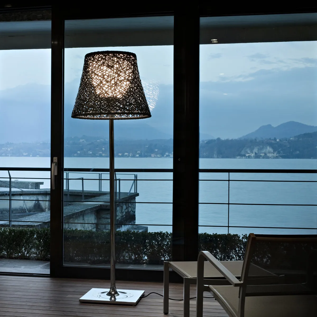 Ktribe F3 Outdoor Floor Lamp