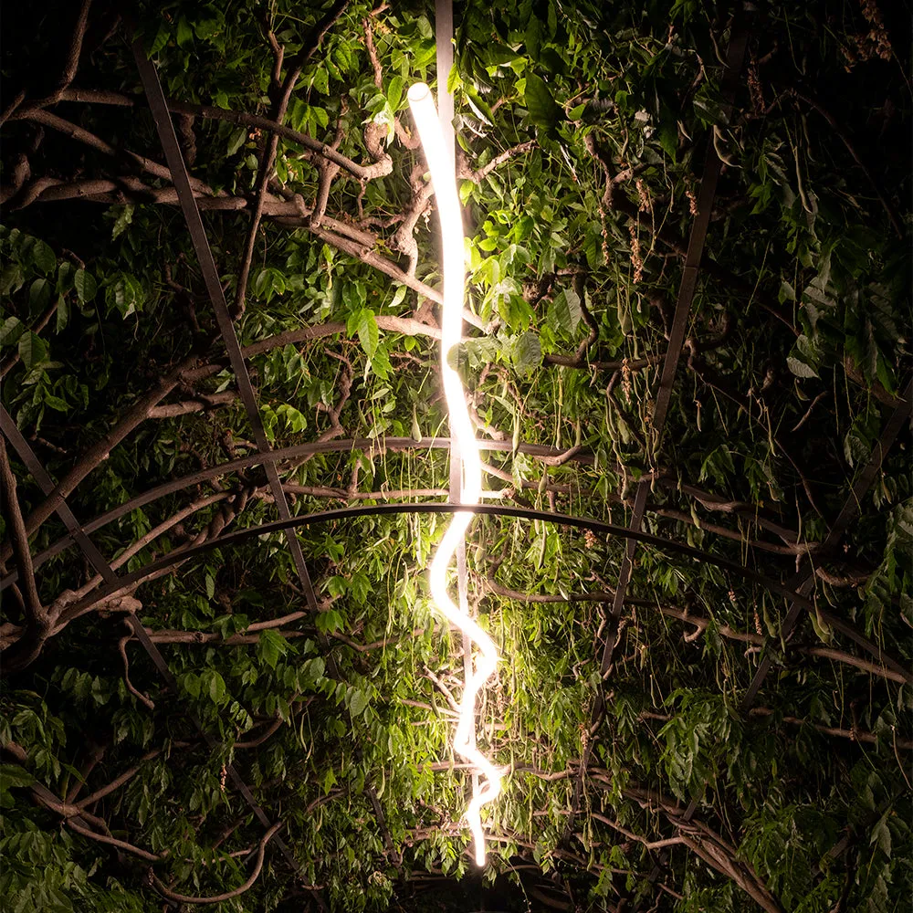 La Linea Outdoor Wall/Ceiling Light