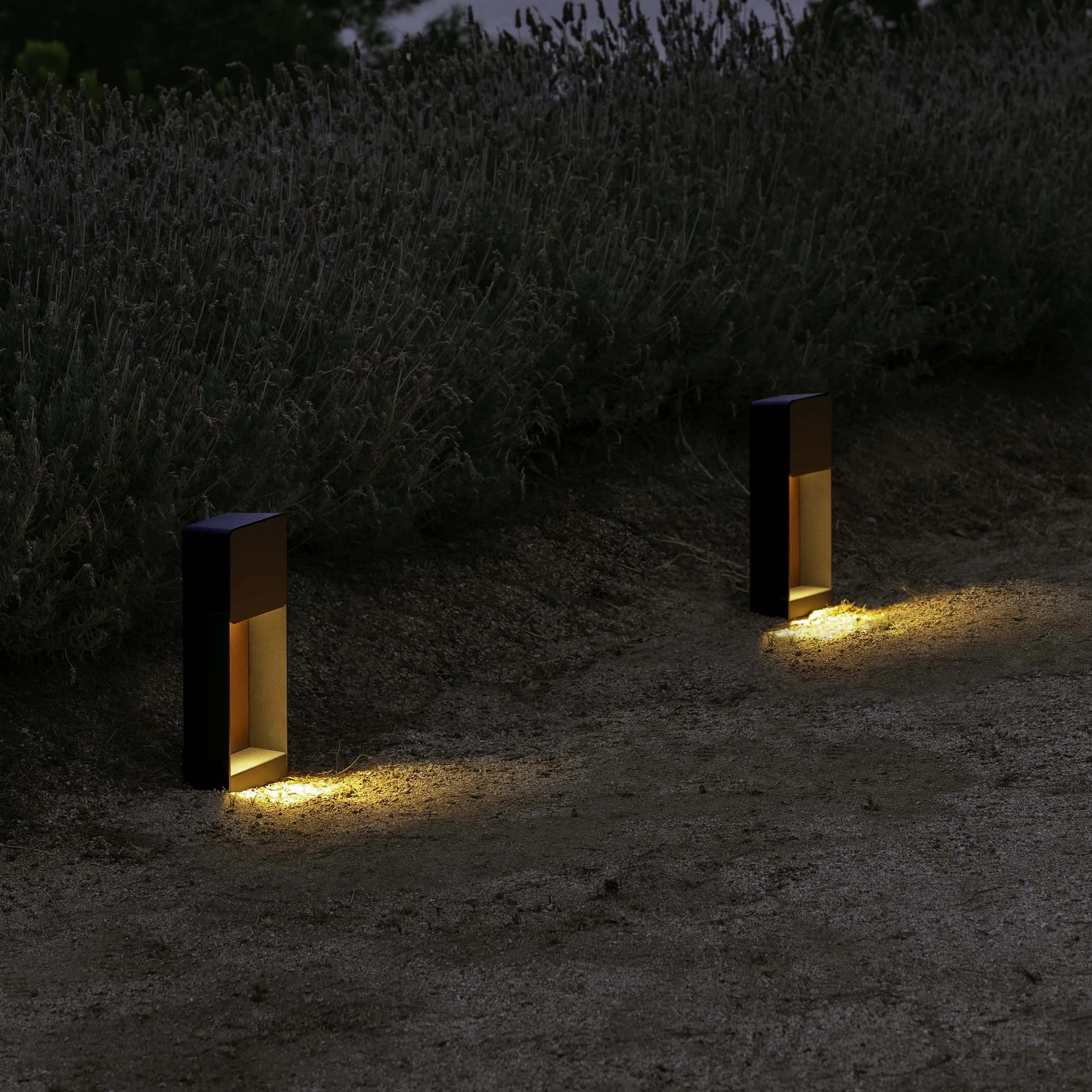 Lab Outdoor Bollard Light
